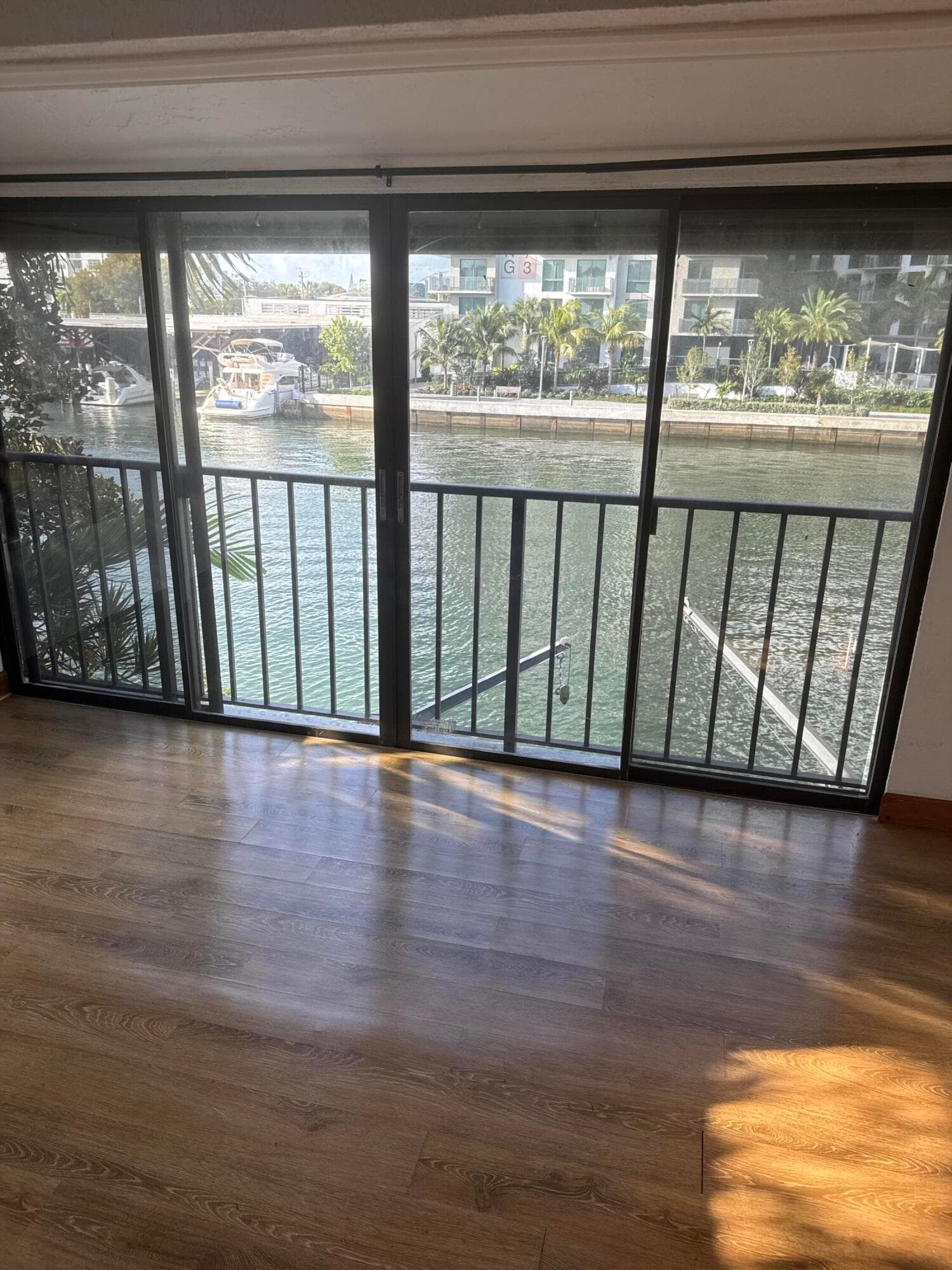 1000 NW N River Drive 16, Miami, FL 33136 — photo 12 of 18