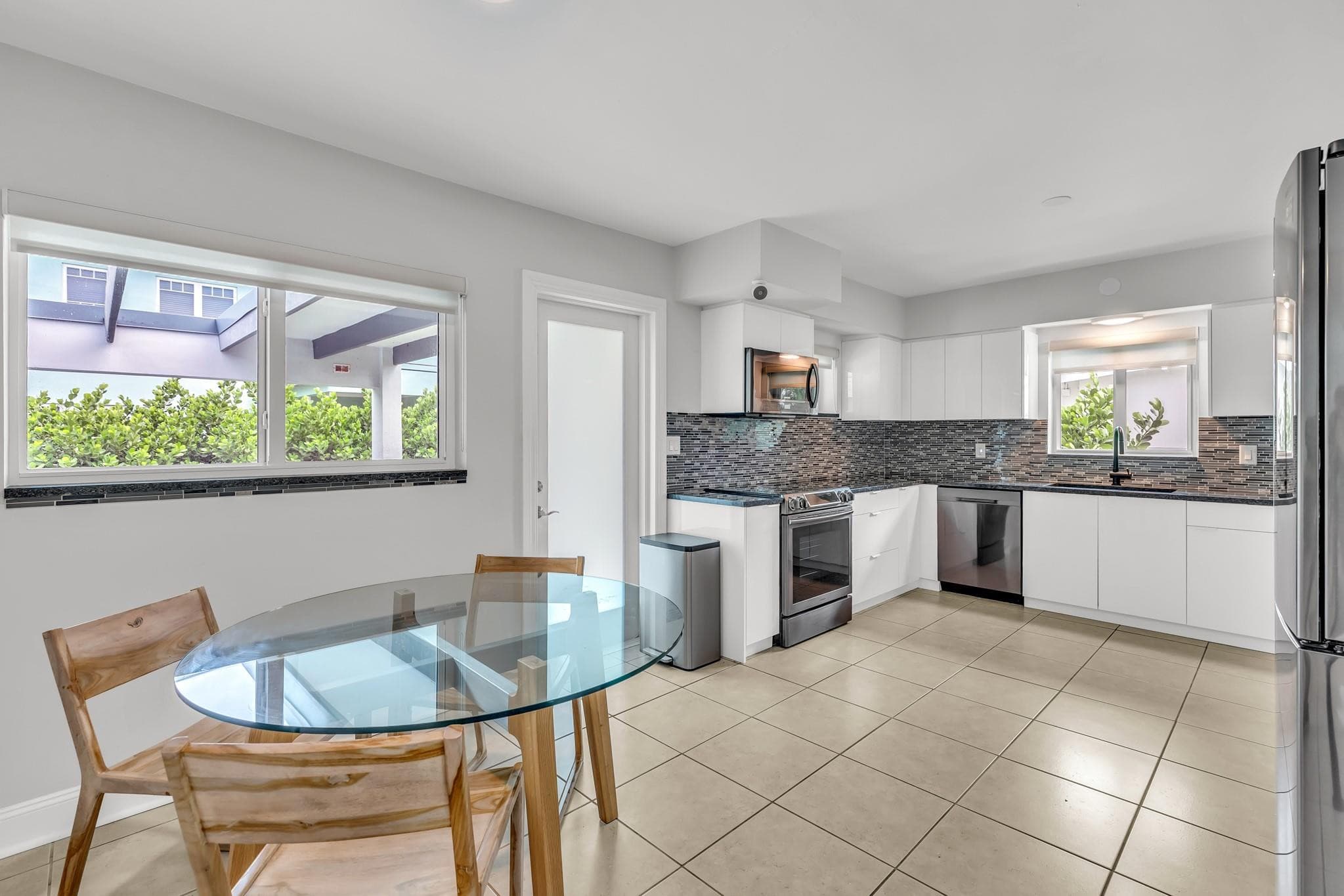 2812 NE 27th Street, Lighthouse Point, FL 33064 — photo 11 of 41