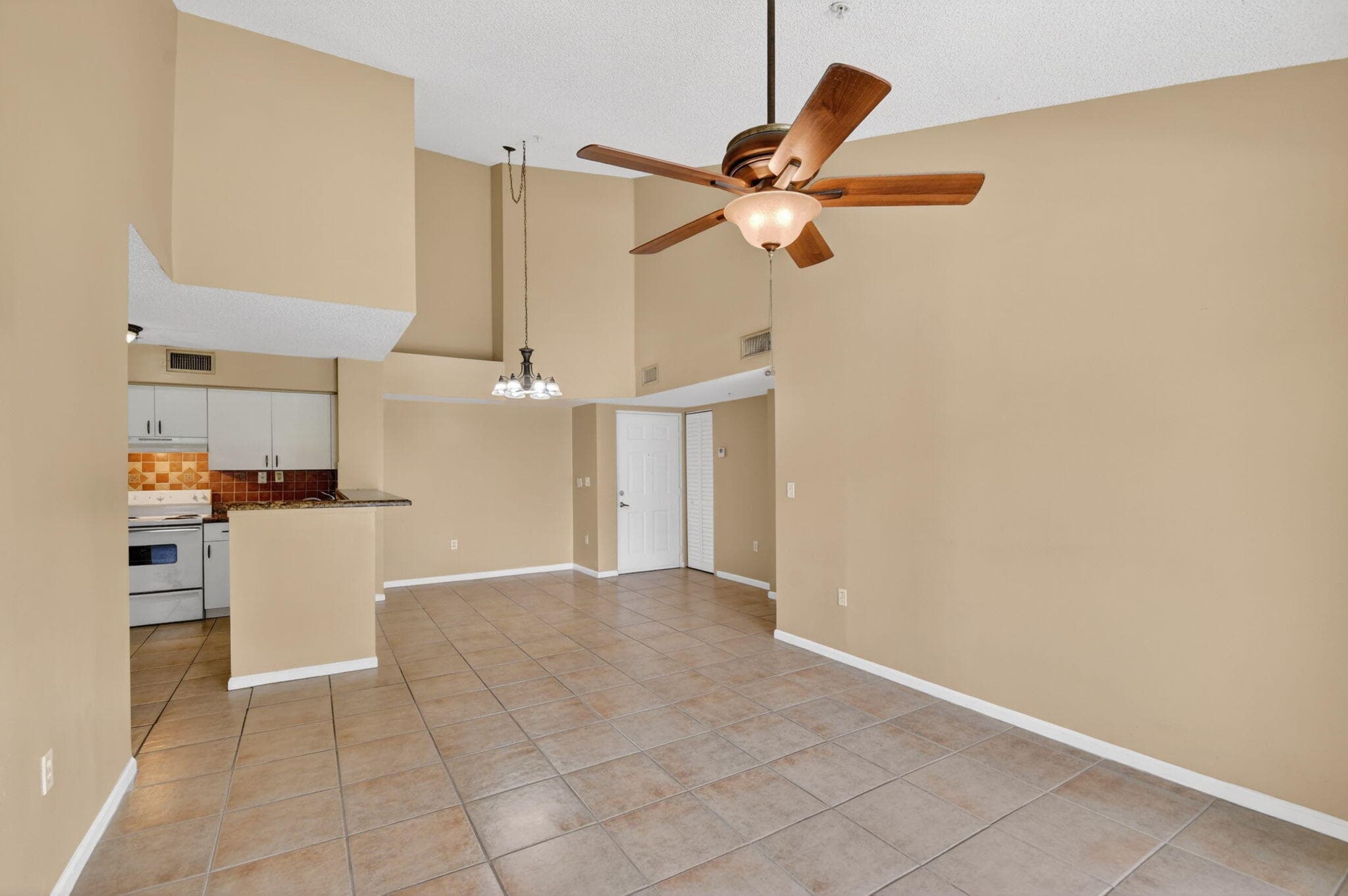 7864 Sonoma Springs Circle 206, Lake Worth, FL 33463 — photo 7 of 45