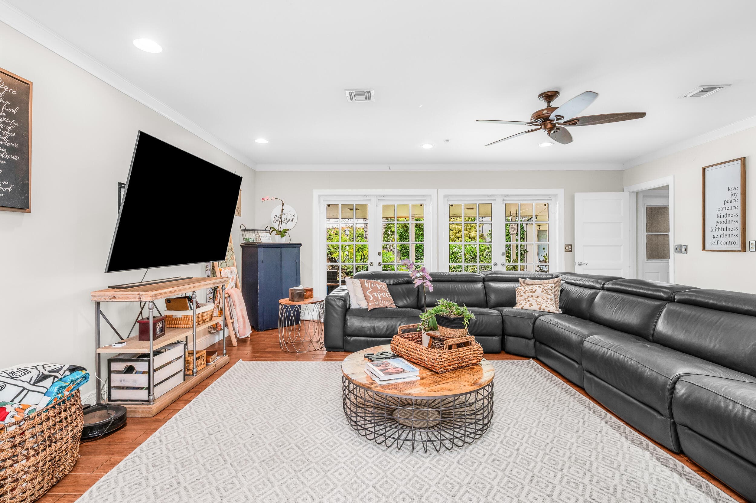 4734 Jefferson Street, Hollywood, FL 33021 — photo 14 of 68
