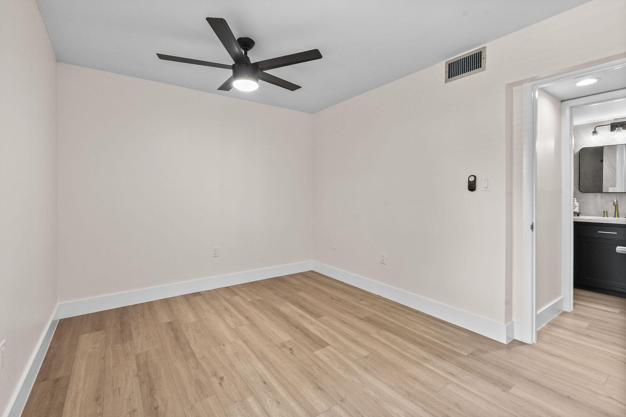 2233 NW 22nd Avenue 102, Stuart, FL 34994 — photo 35 of 55