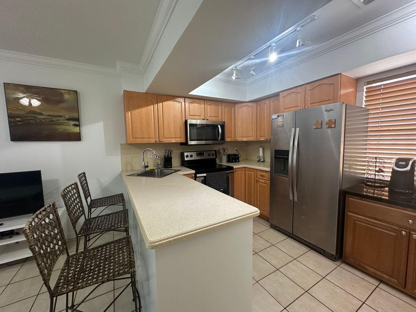 740 NE 37th Street Unit B, Oakland Park, FL 33334 — photo 10 of 27