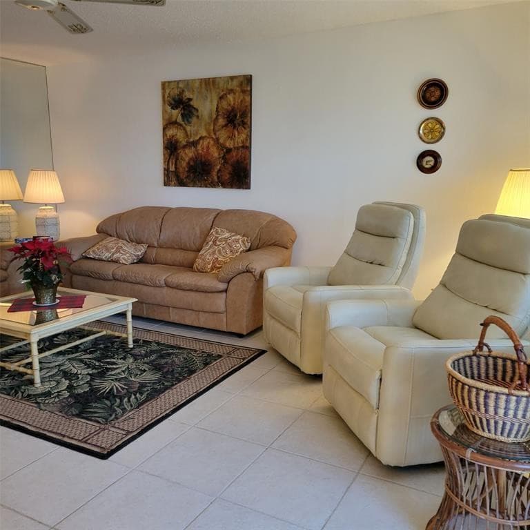 351 Markham P 351, Deerfield Beach, FL 33442 — photo 7 of 25