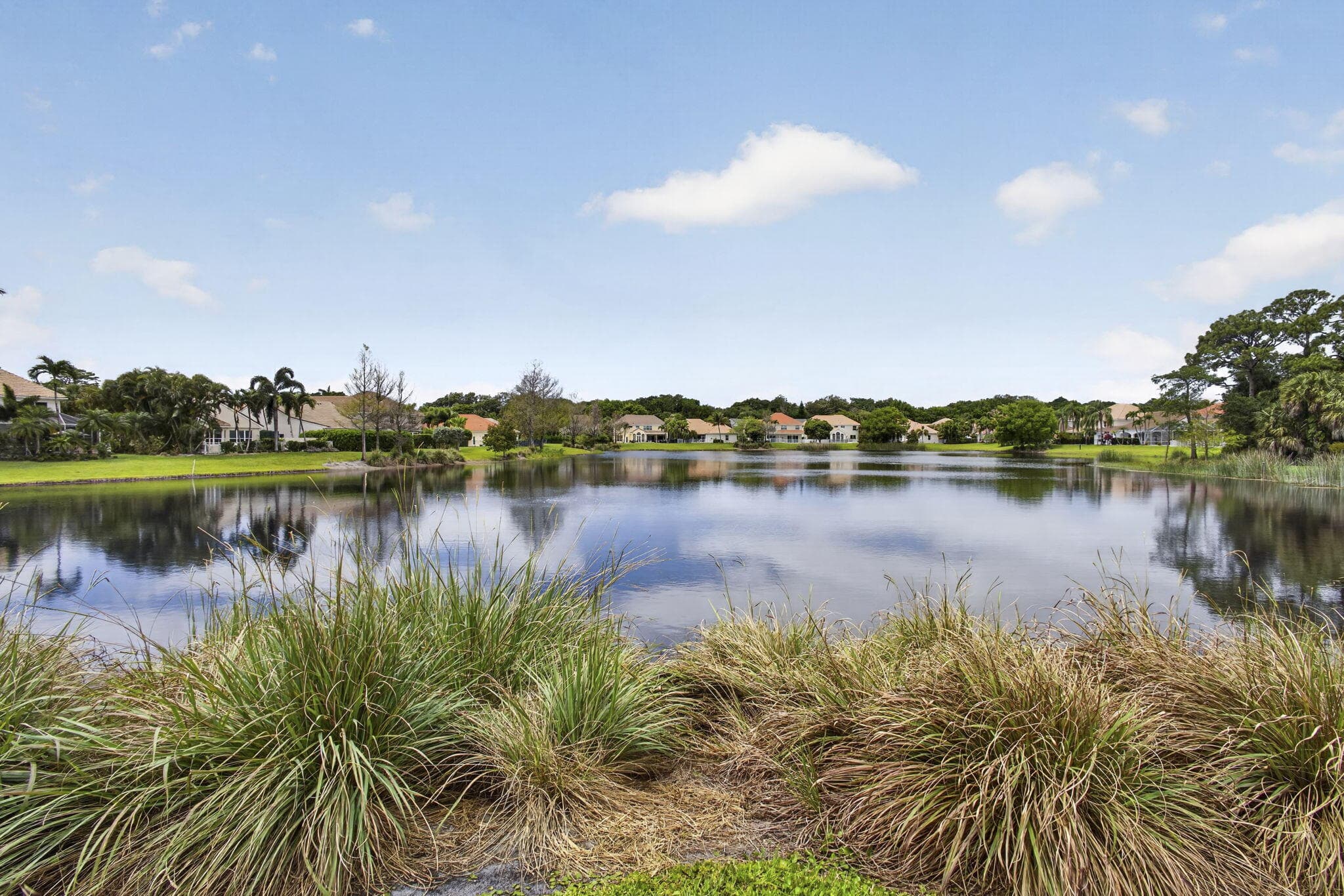 71 Princewood Lane, Palm Beach Gardens, FL 33410 — photo 2 of 80