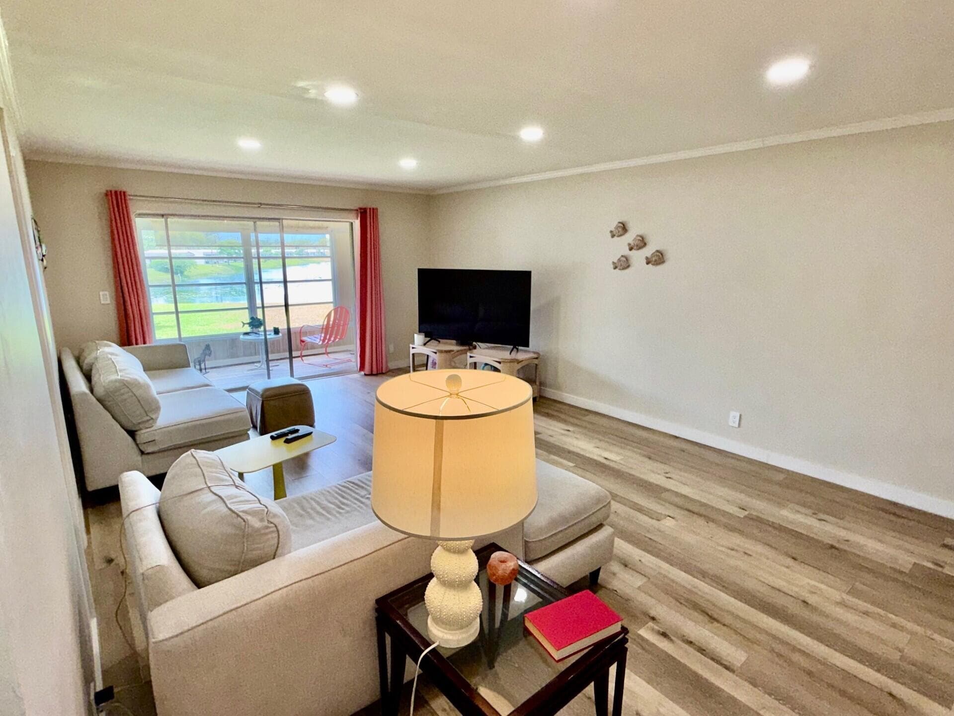 148 Lake Constance Drive 148, West Palm Beach, FL 33411 — photo 11 of 50