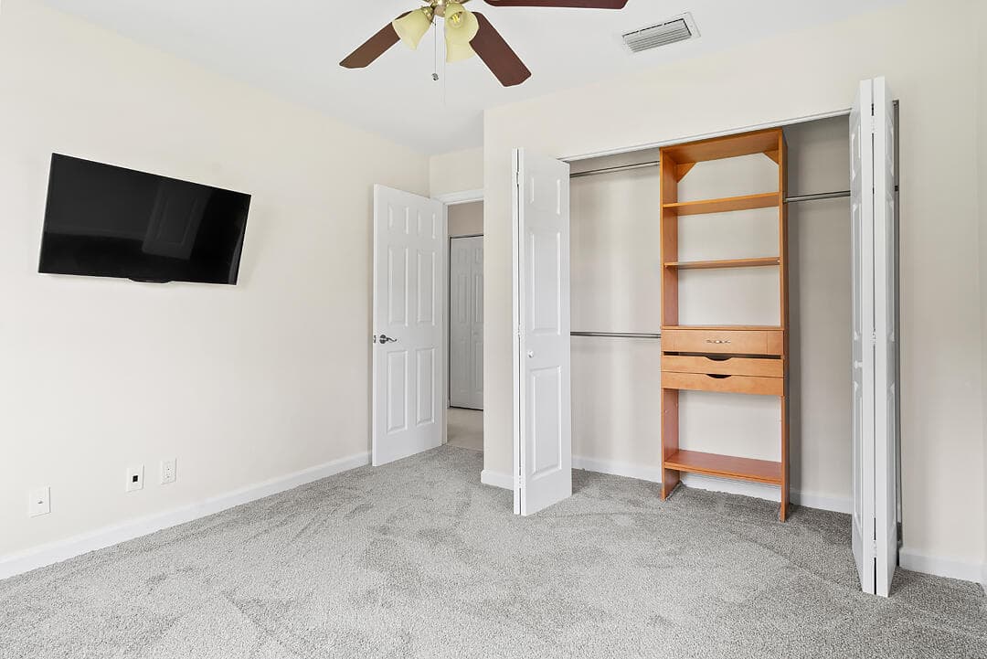 260 E Lakewood Road, West Palm Beach, FL 33405 — photo 30 of 48
