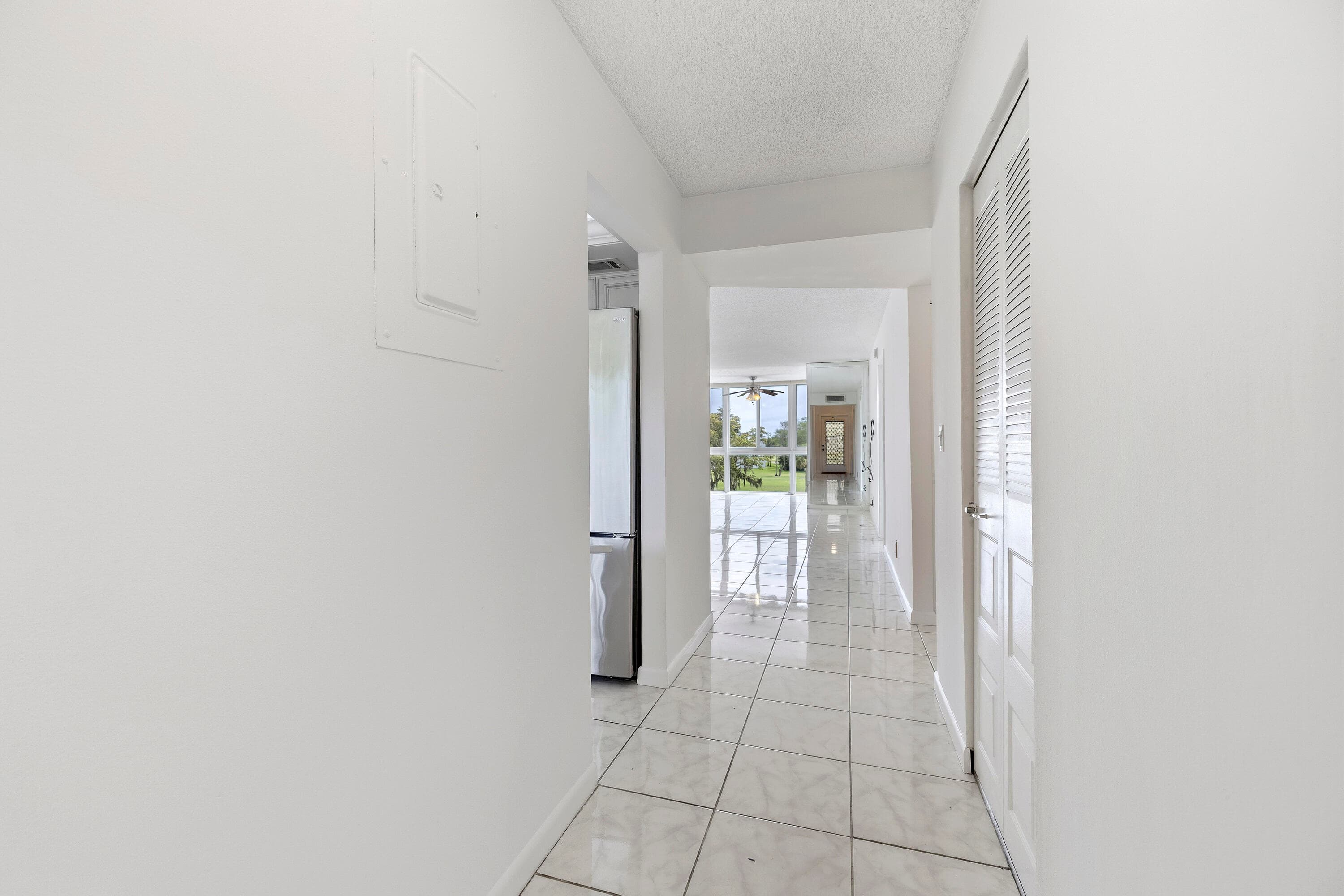 1480 NW 80th Avenue 402, Margate, FL 33063 — photo 3 of 27