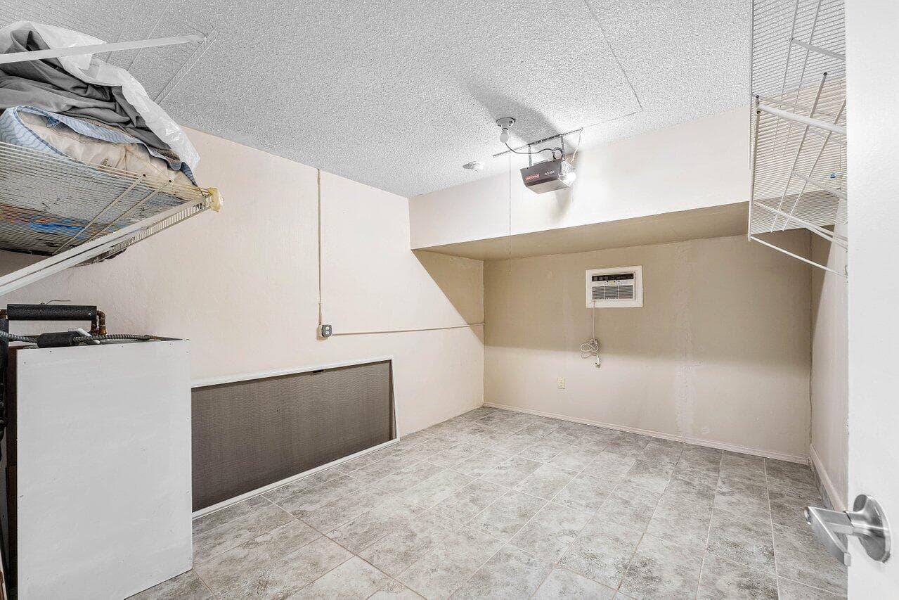 331 NW 101st Terrace, Pembroke Pines, FL 33026 — photo 24 of 35