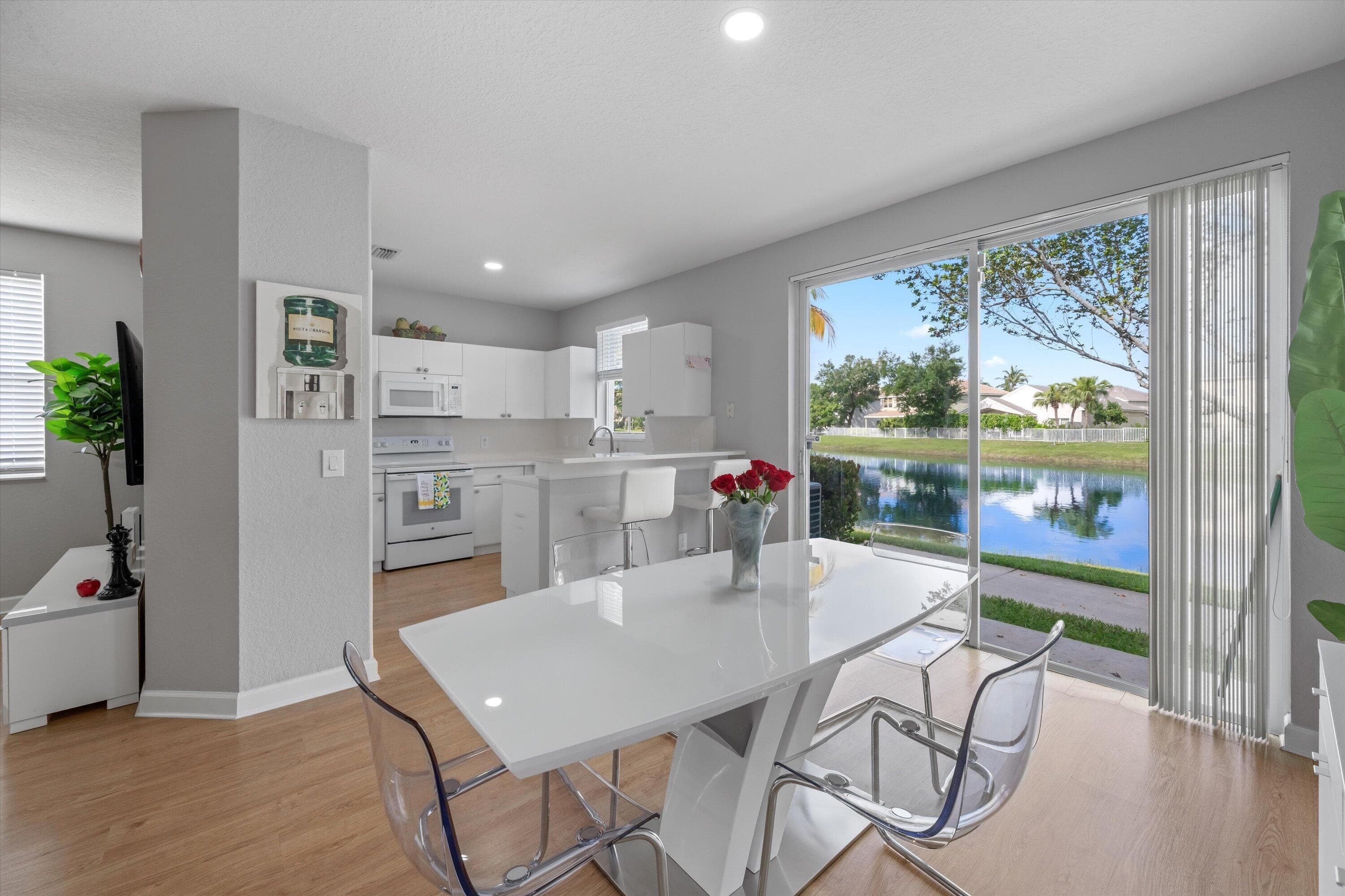 2269 Shoma Drive, Royal Palm Beach, FL 33414 — photo 14 of 51