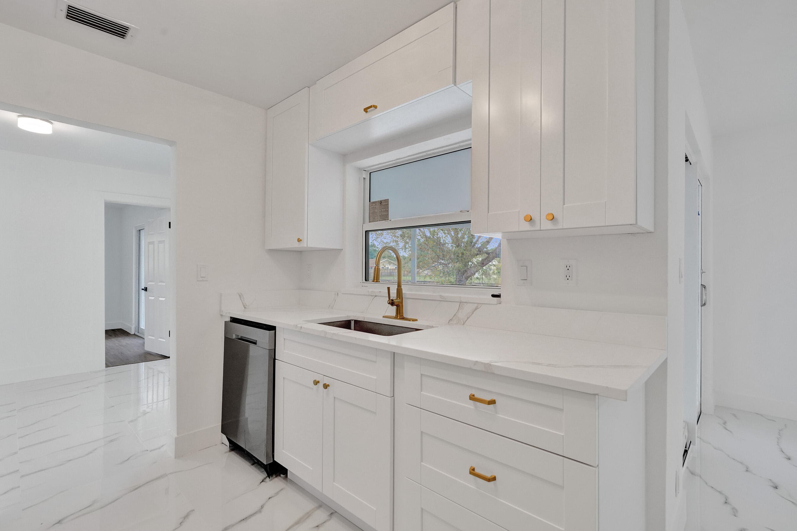 6606 NW 95th Avenue, Tamarac, FL 33321 — photo 19 of 33