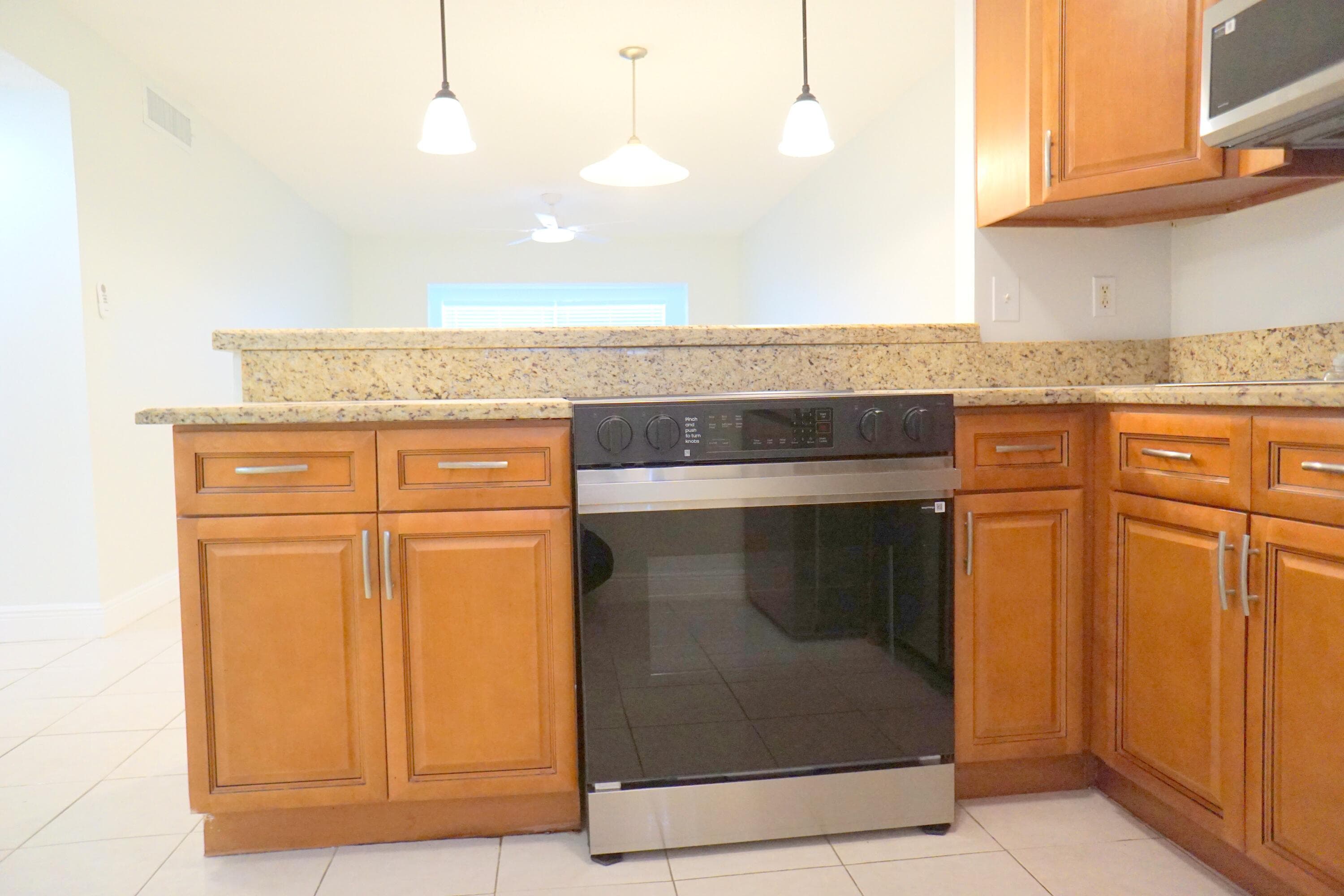 1891 SW 81st Avenue 202, North Lauderdale, FL 33068 — photo 7 of 40