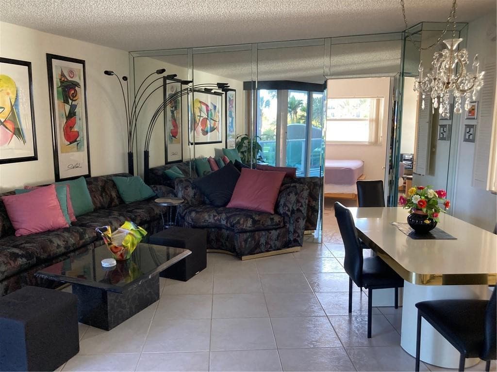 333 NE 21 Avenue 304, Deerfield Beach, FL 33441 — photo 5 of 19