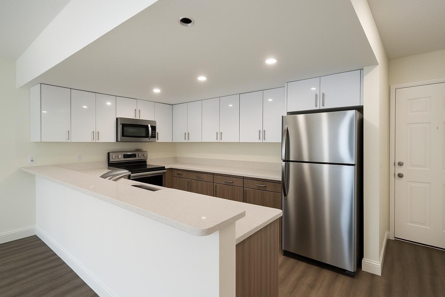 18335 NW 68 Avenue 750-318, Hialeah, FL 33015 — photo 1 of 14