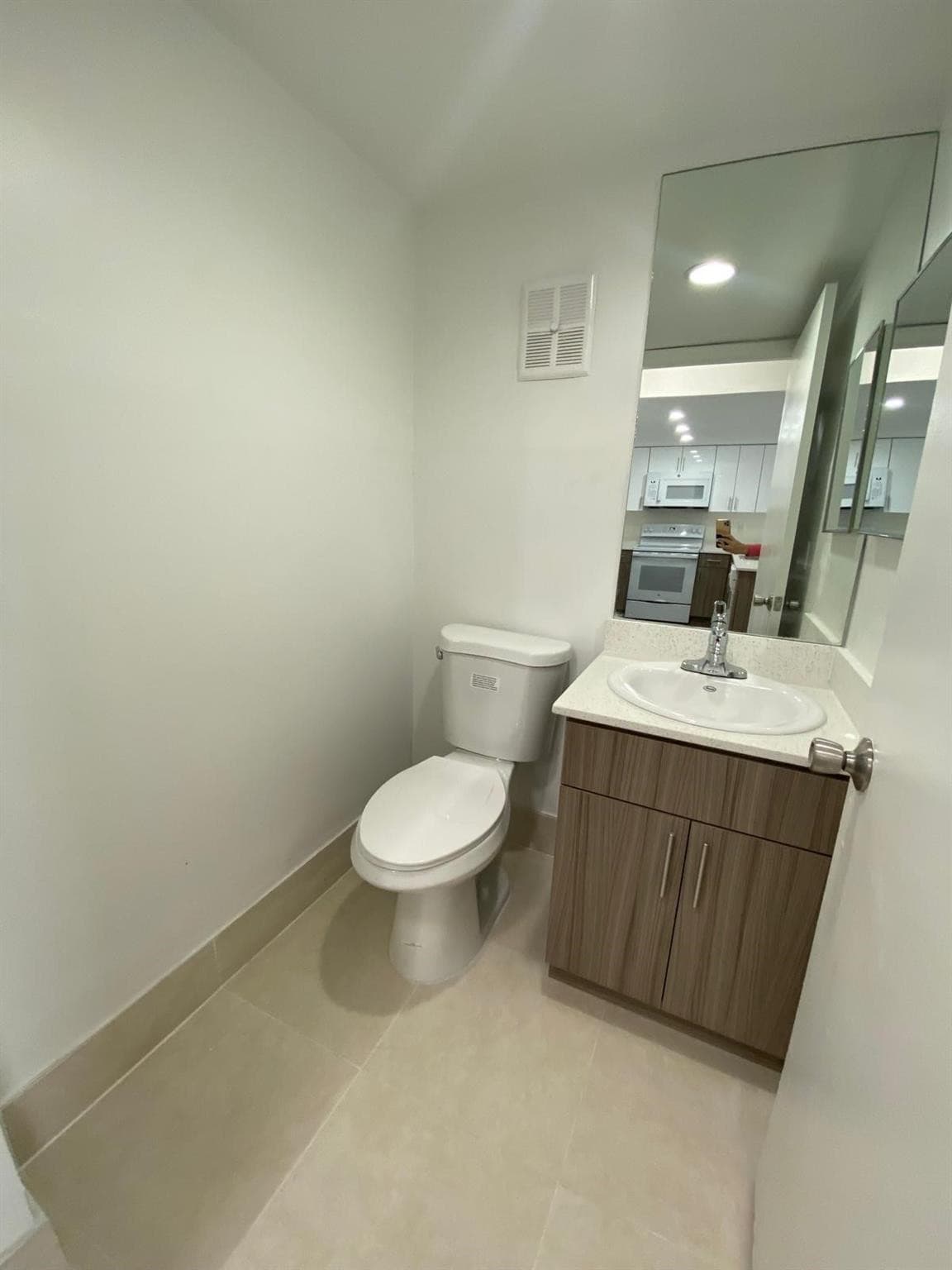 18335 NW 68 Avenue 750-318, Hialeah, FL 33015 — photo 4 of 14