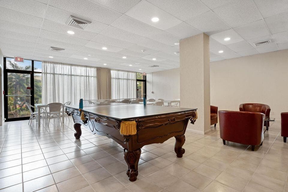 2400 Presidential Way 1206, West Palm Beach, FL 33401 — photo 31 of 39