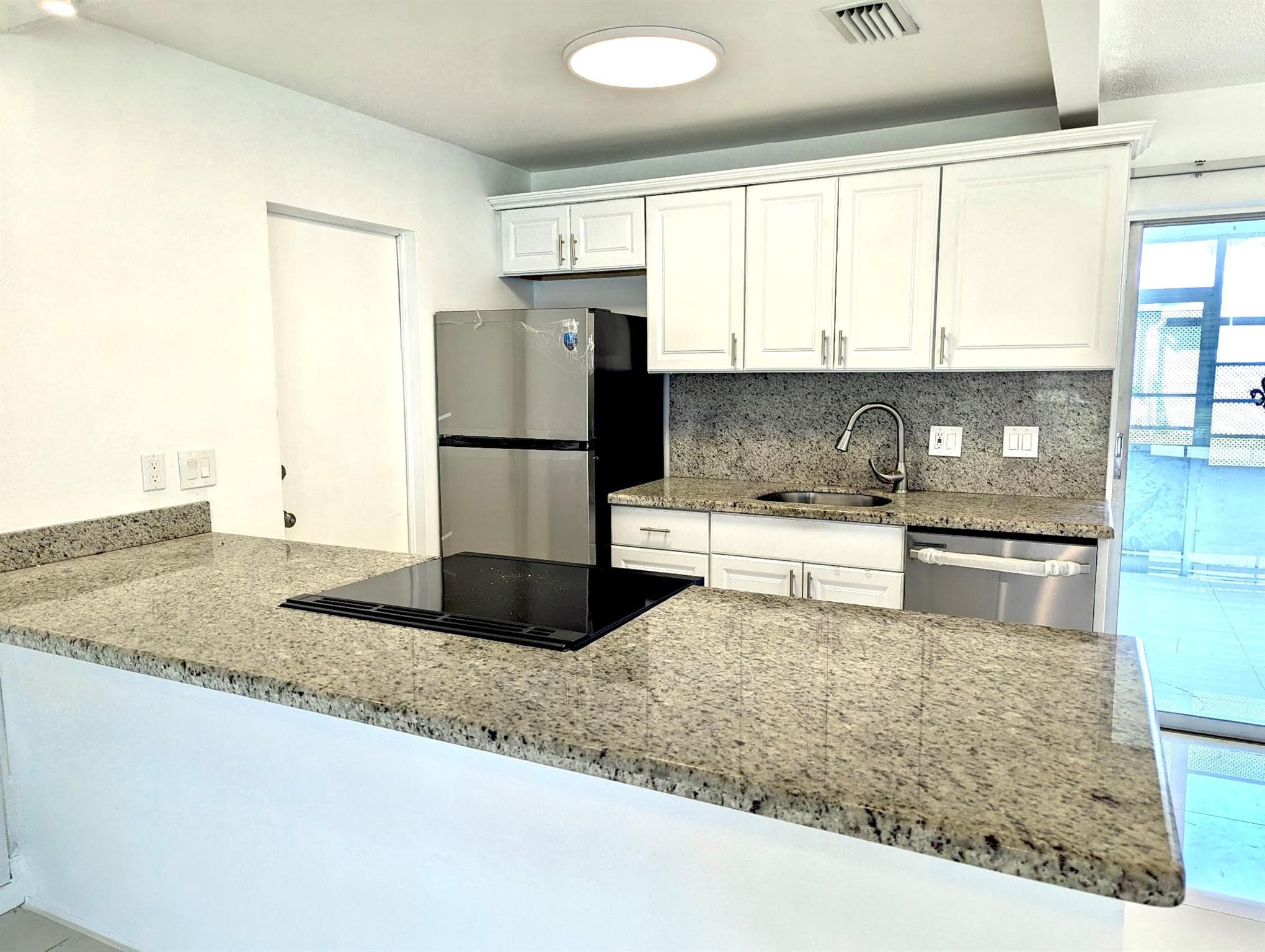 111 NW 31st Court, Pompano Beach, FL 33064 — photo 3 of 24