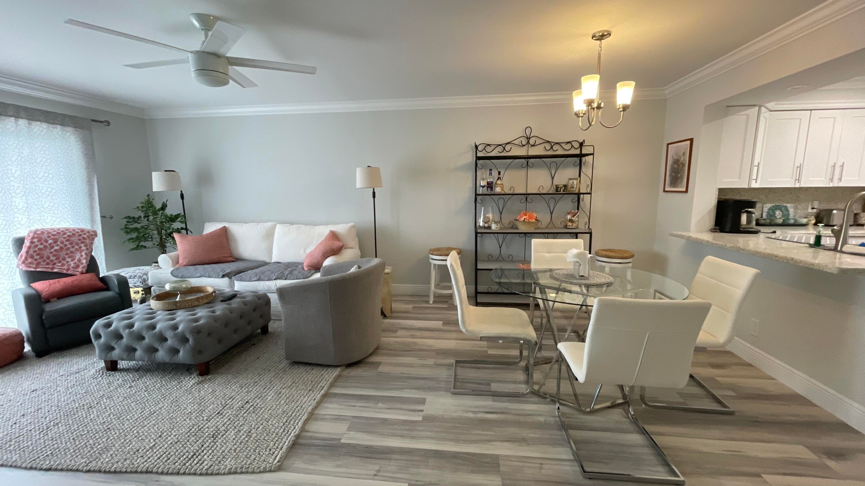 7006 Huntington Lane 204, Delray Beach, FL 33446 — photo 2 of 29