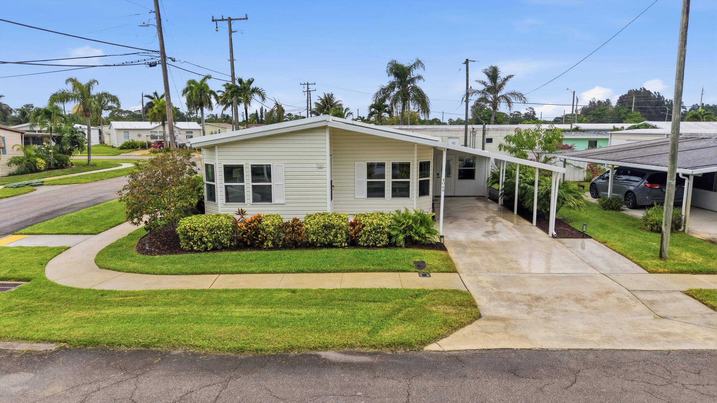 4069 Mission Bell Drive, Boynton Beach, FL 33436 — photo 1 of 32