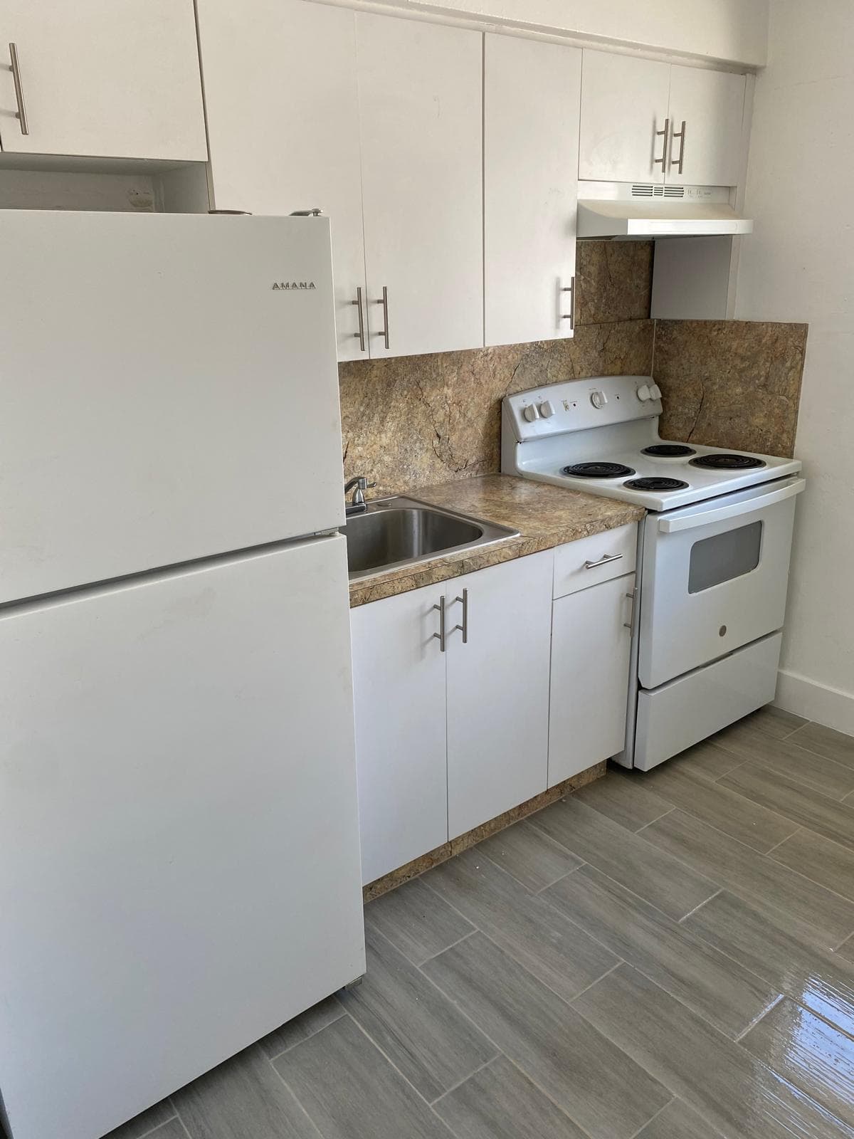 460 SW 7th Street, Miami, FL 33130 — photo 5 of 13