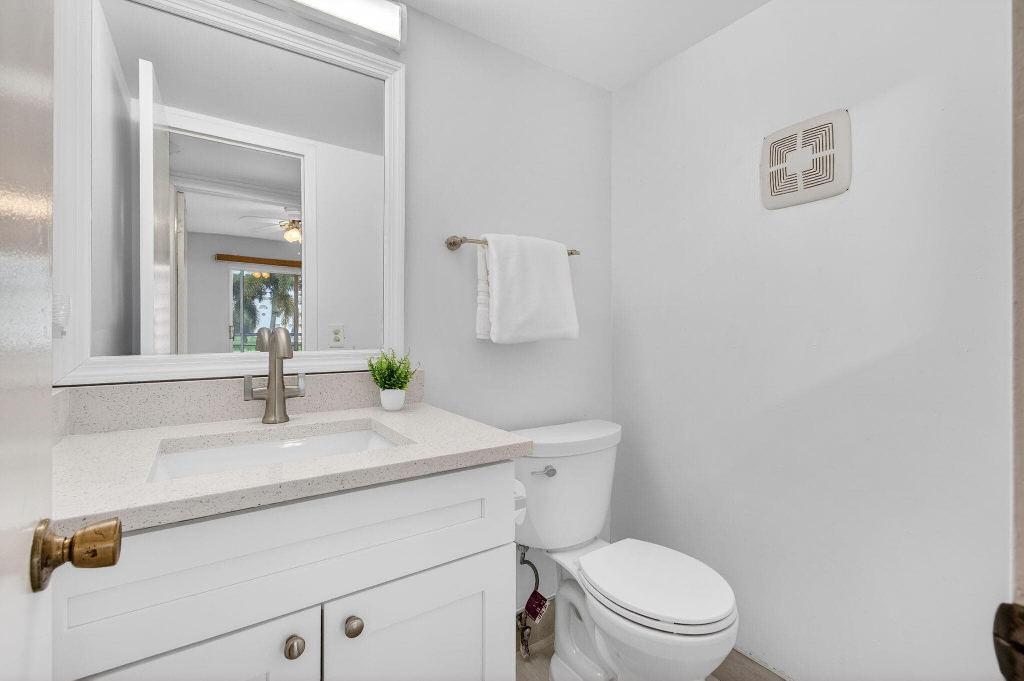 19 Suffolk A, Boca Raton, FL 33434 — photo 17 of 20
