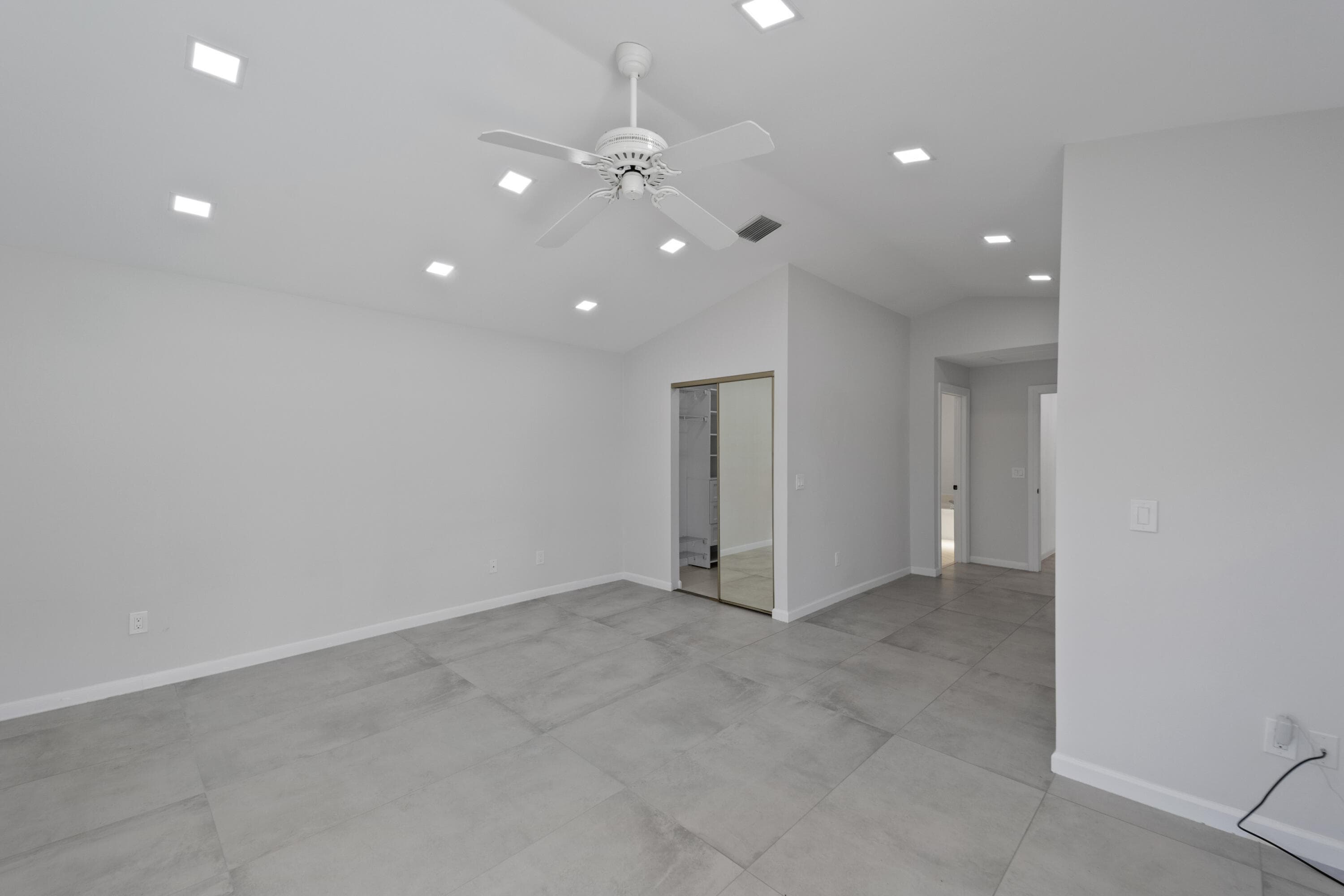 22586 Esplanada Drive, Boca Raton, FL 33433 — photo 18 of 34