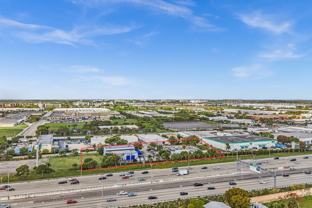 1150 SW 10th Avenue, Pompano Beach, FL 33069 — photo 10 of 65