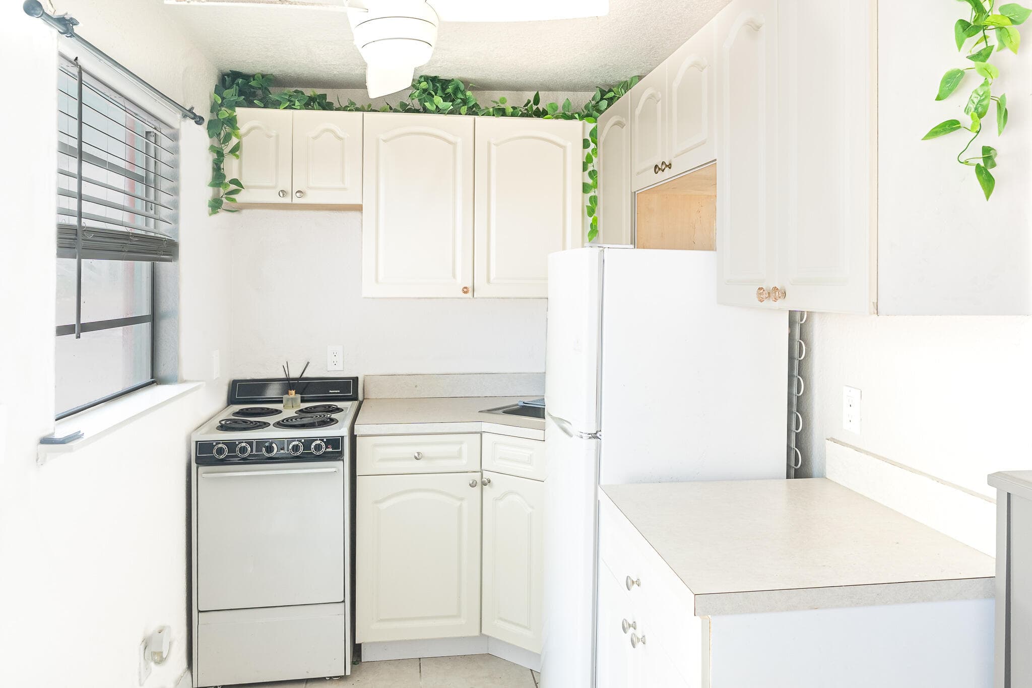 205 Coral Road 1, Boynton Beach, FL 33435 — photo 4 of 9