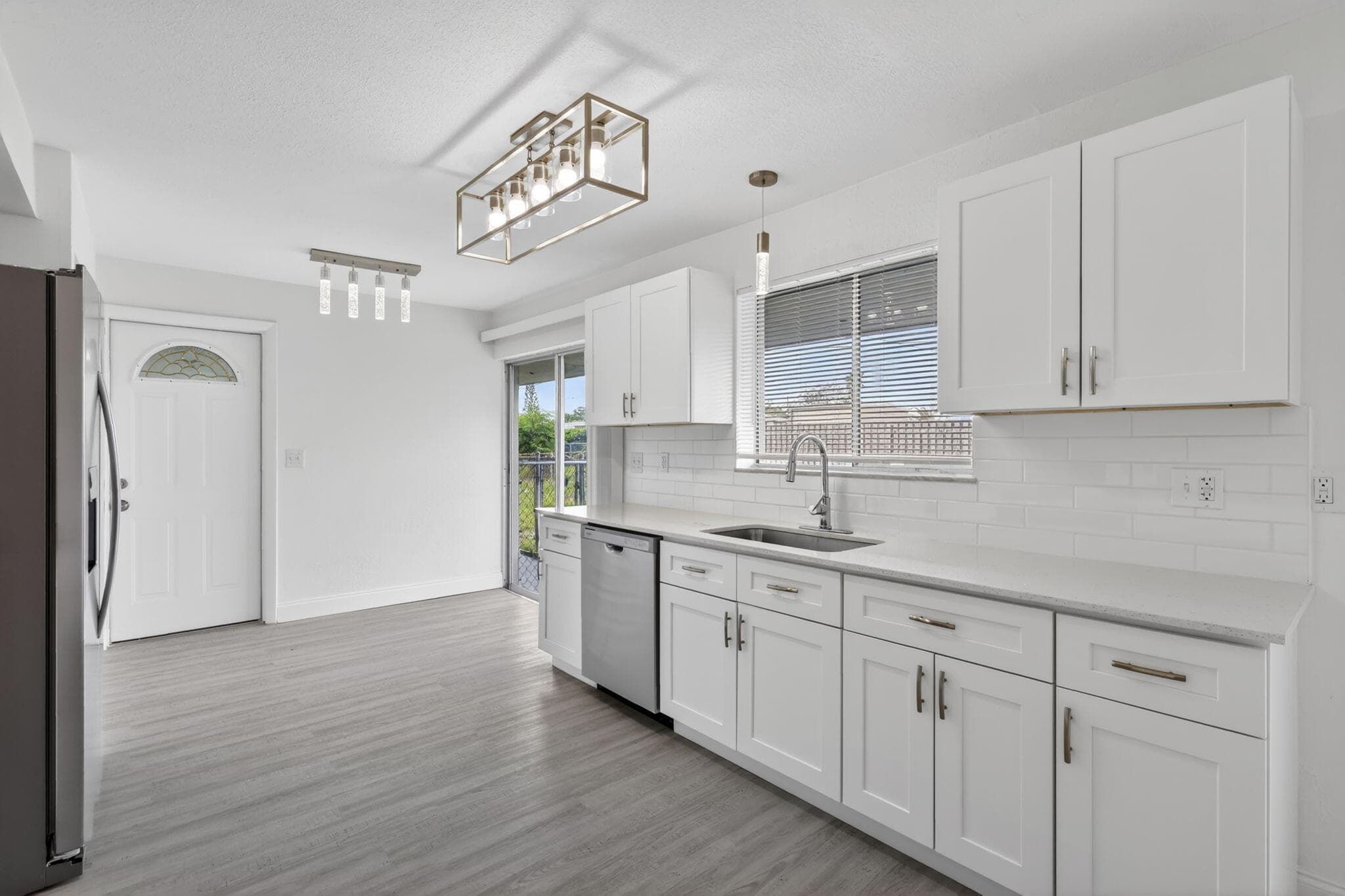 157 SE Calmoso Drive, Port St. Lucie, FL 34983 — photo 9 of 18