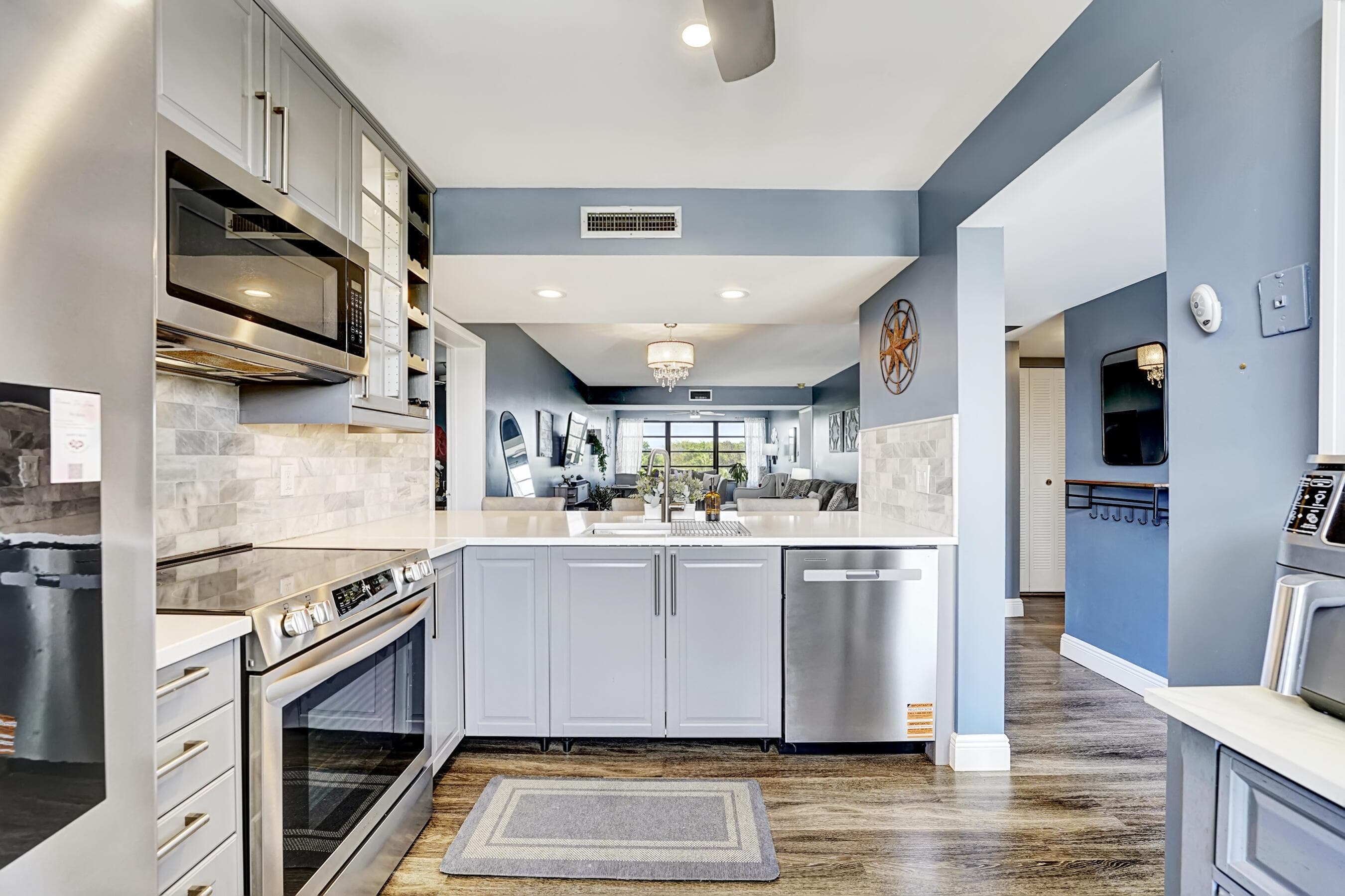 6097 Balboa Circle 406, Boca Raton, FL 33433 — photo 12 of 28