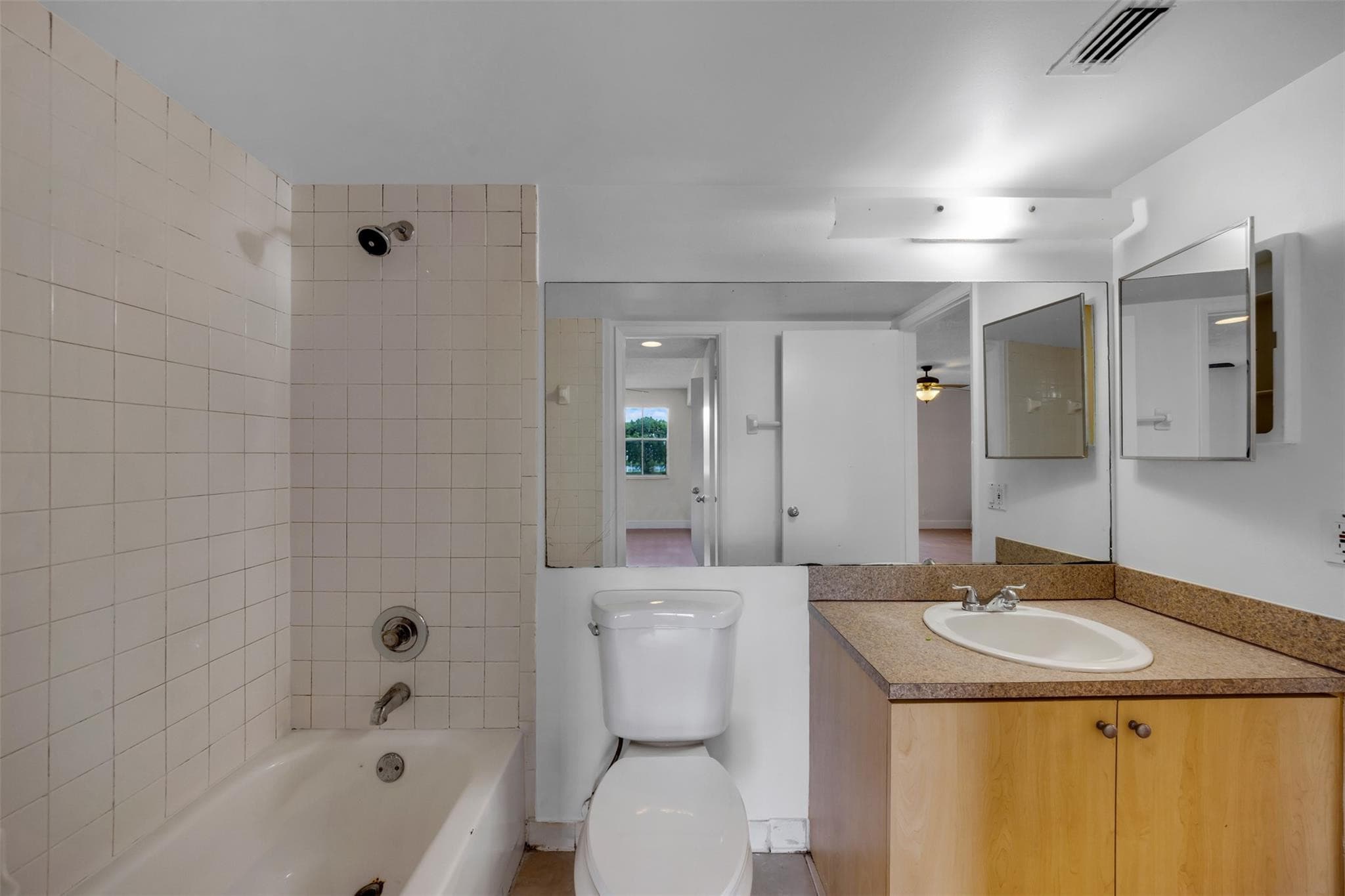 2809 N Course Drive 205, Pompano Beach, FL 33069 — photo 21 of 34