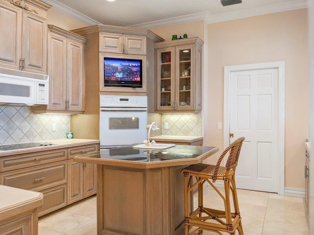 8327 Jimmy Buffett Mem Highway, Melbourne Beach, FL 32951 — photo 23 of 56