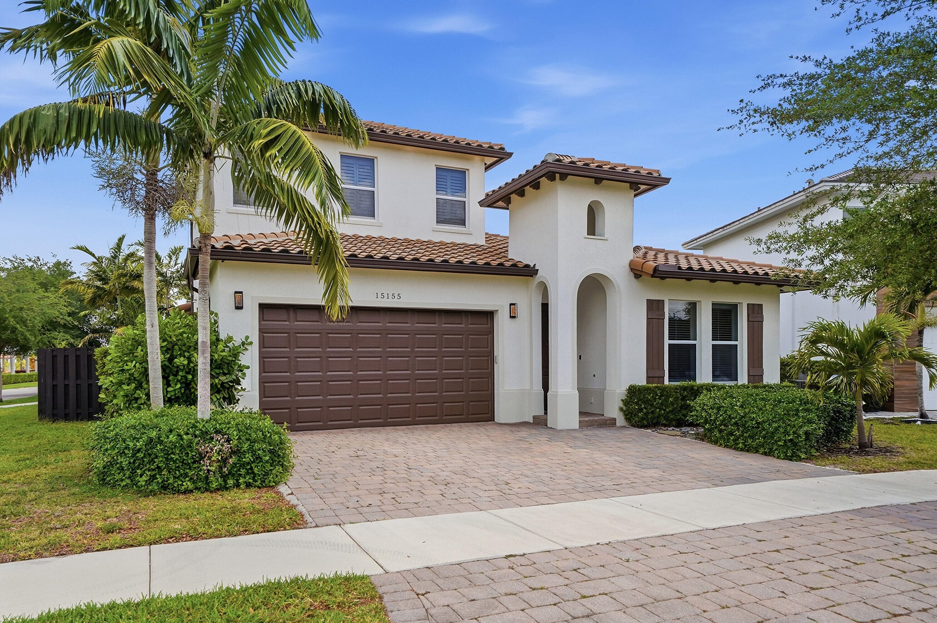 15155 SW 176th Lane, Miami, FL 33187 — photo 4 of 57