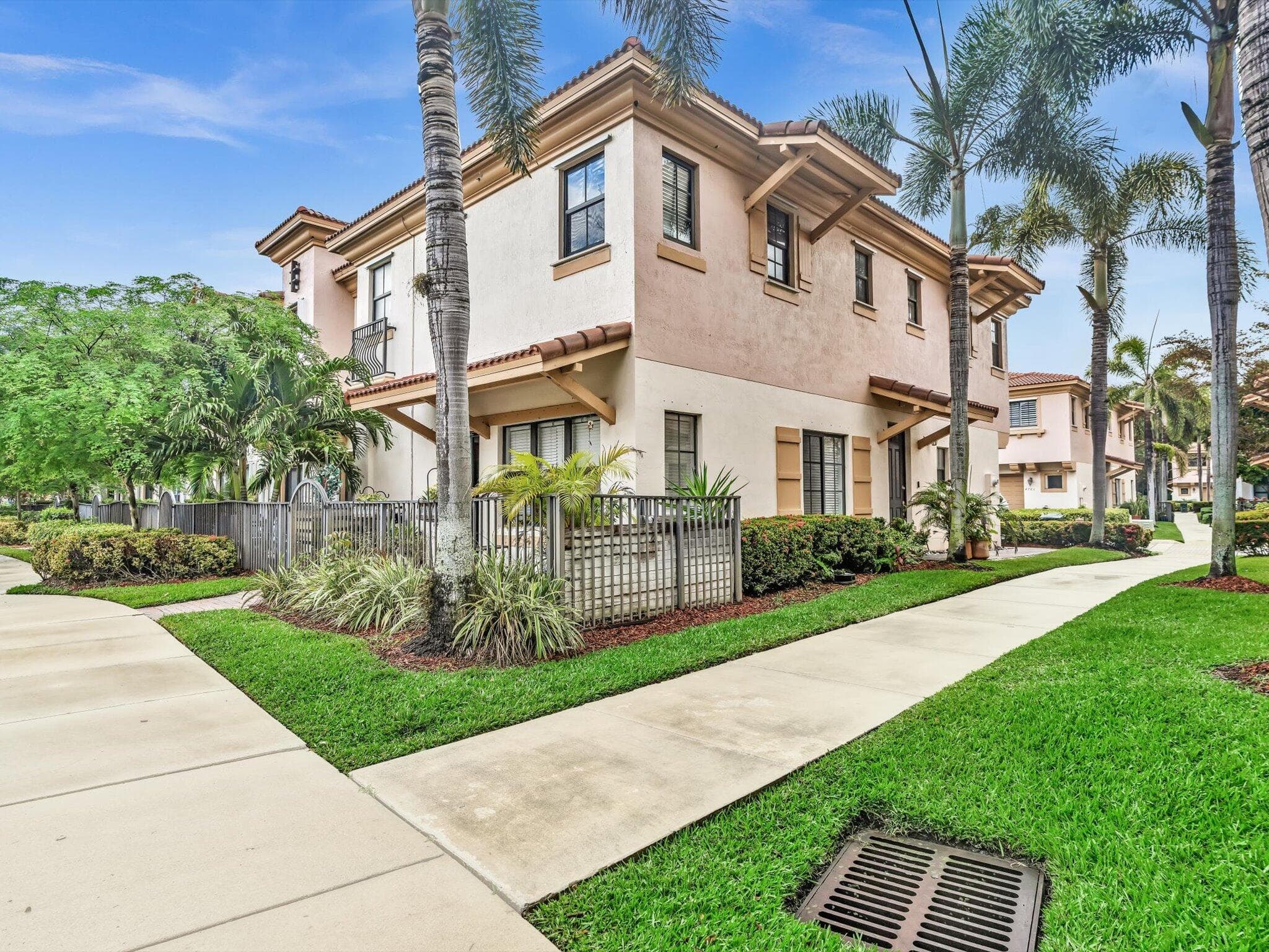 4782 Preserve Street 4782, Coconut Creek, FL 33073 — photo 4 of 42