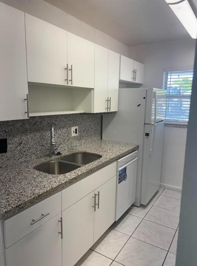 2801 Albatross Rd, Delray Beach, FL 33444 — photo 3 of 15