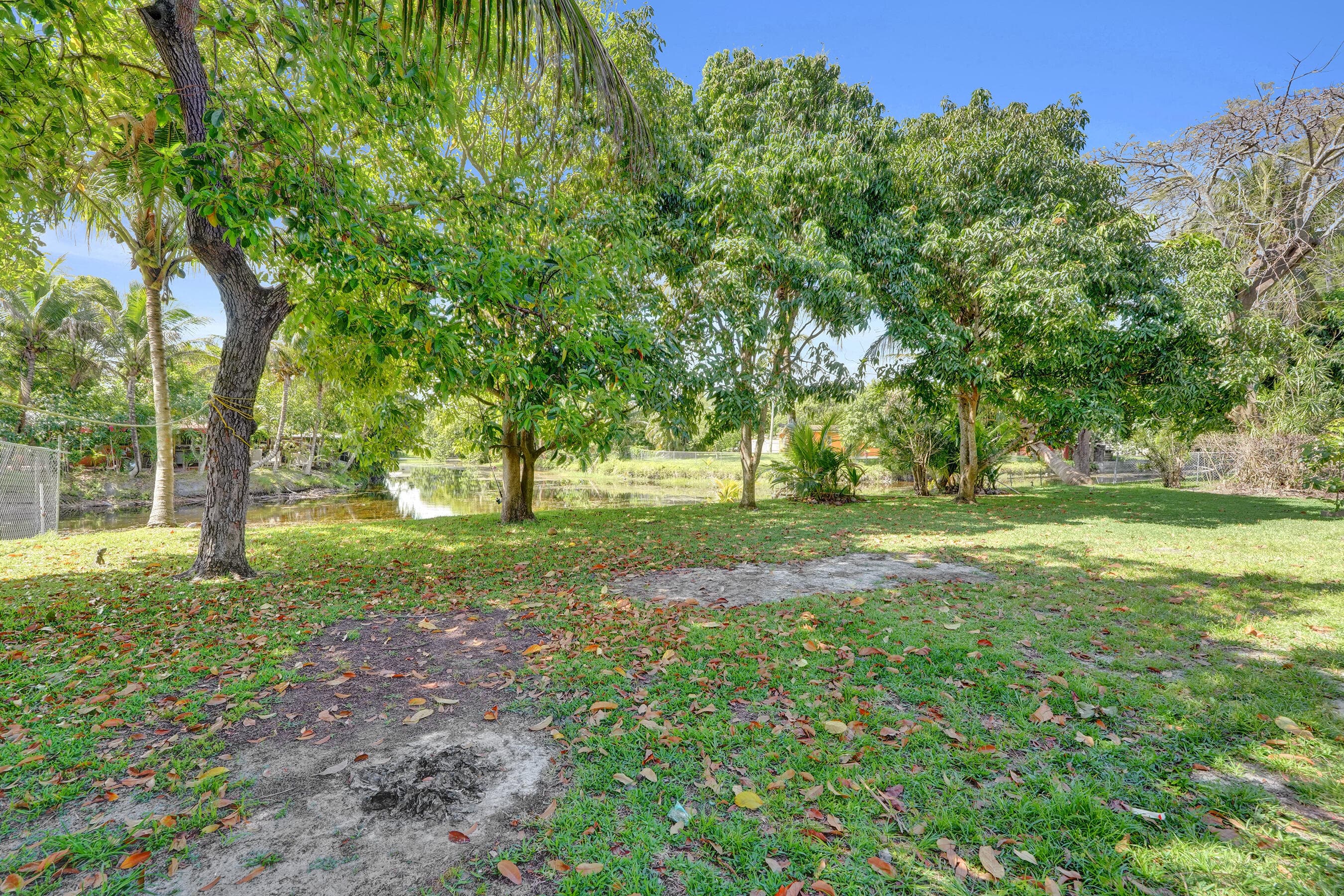 6540 SW 7th Street, Margate, FL 33068 — photo 6 of 38
