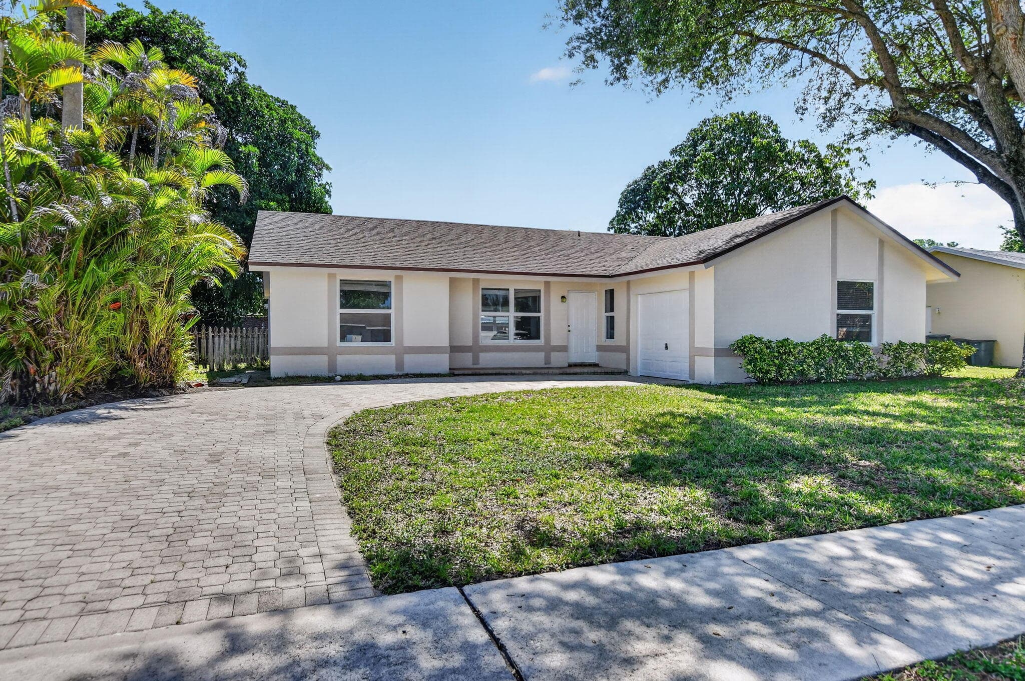19486 Delaware Circle, Boca Raton, FL 33434 — photo 2 of 46