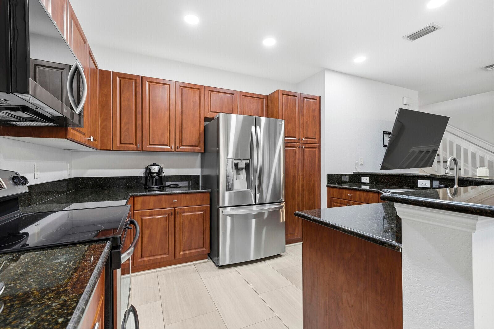 4742 Grand Cypress Circle N, Coconut Creek, FL 33073 — photo 7 of 46