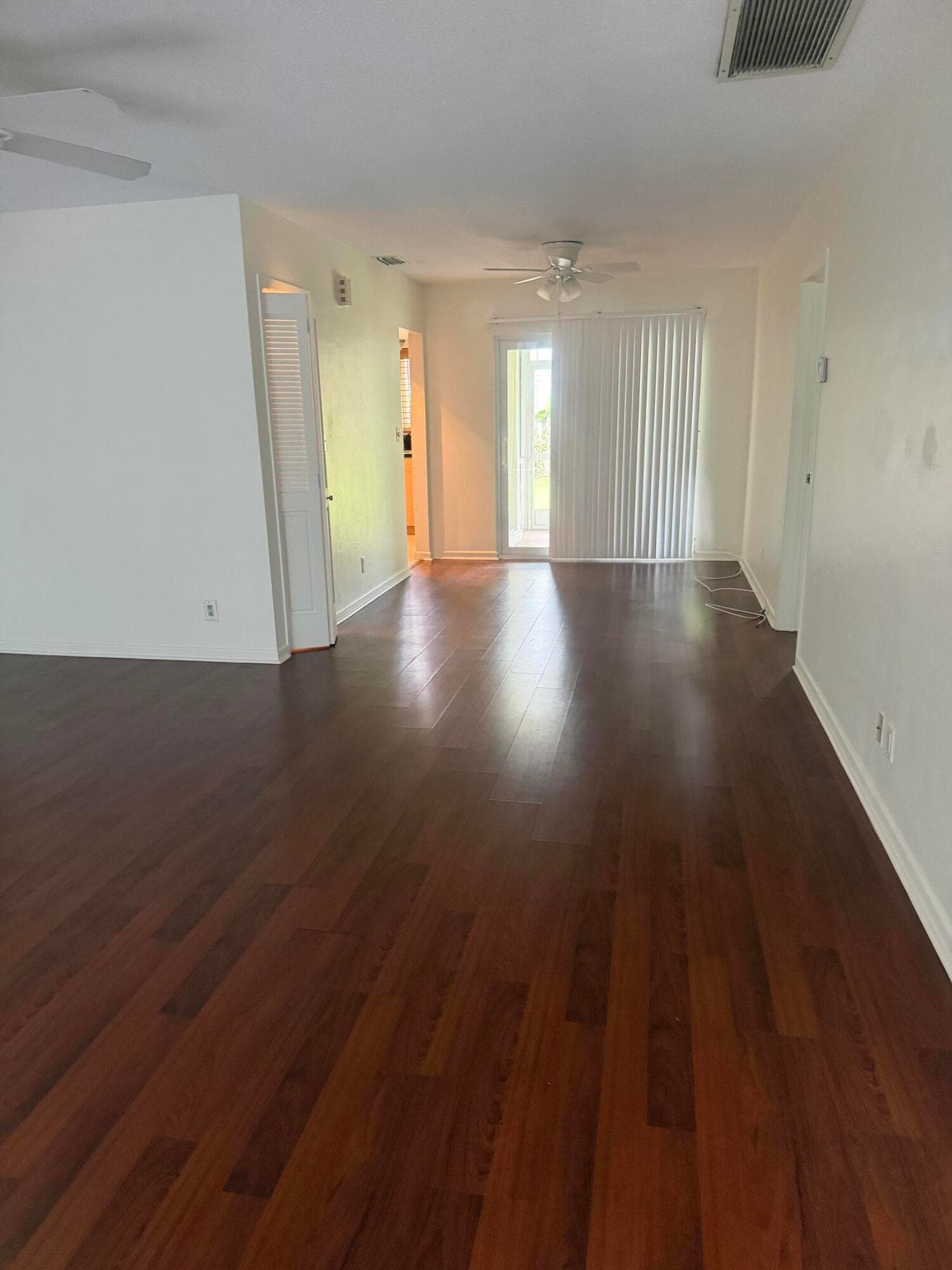 1151 NE 26th Avenue, Pompano Beach, FL 33062 — photo 4 of 44