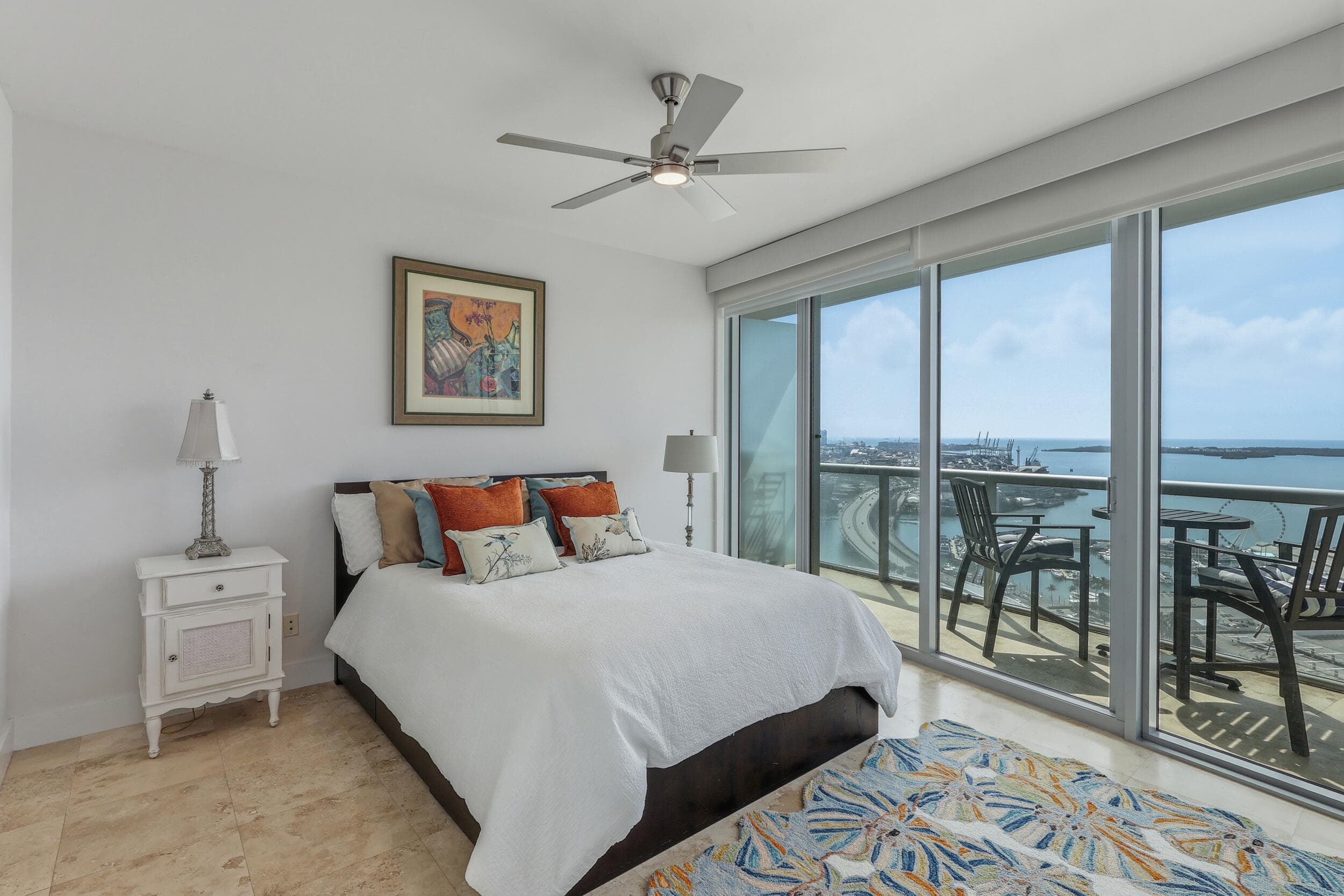 888 Biscayne Boulevard 3702, Miami, FL 33132 — photo 14 of 37