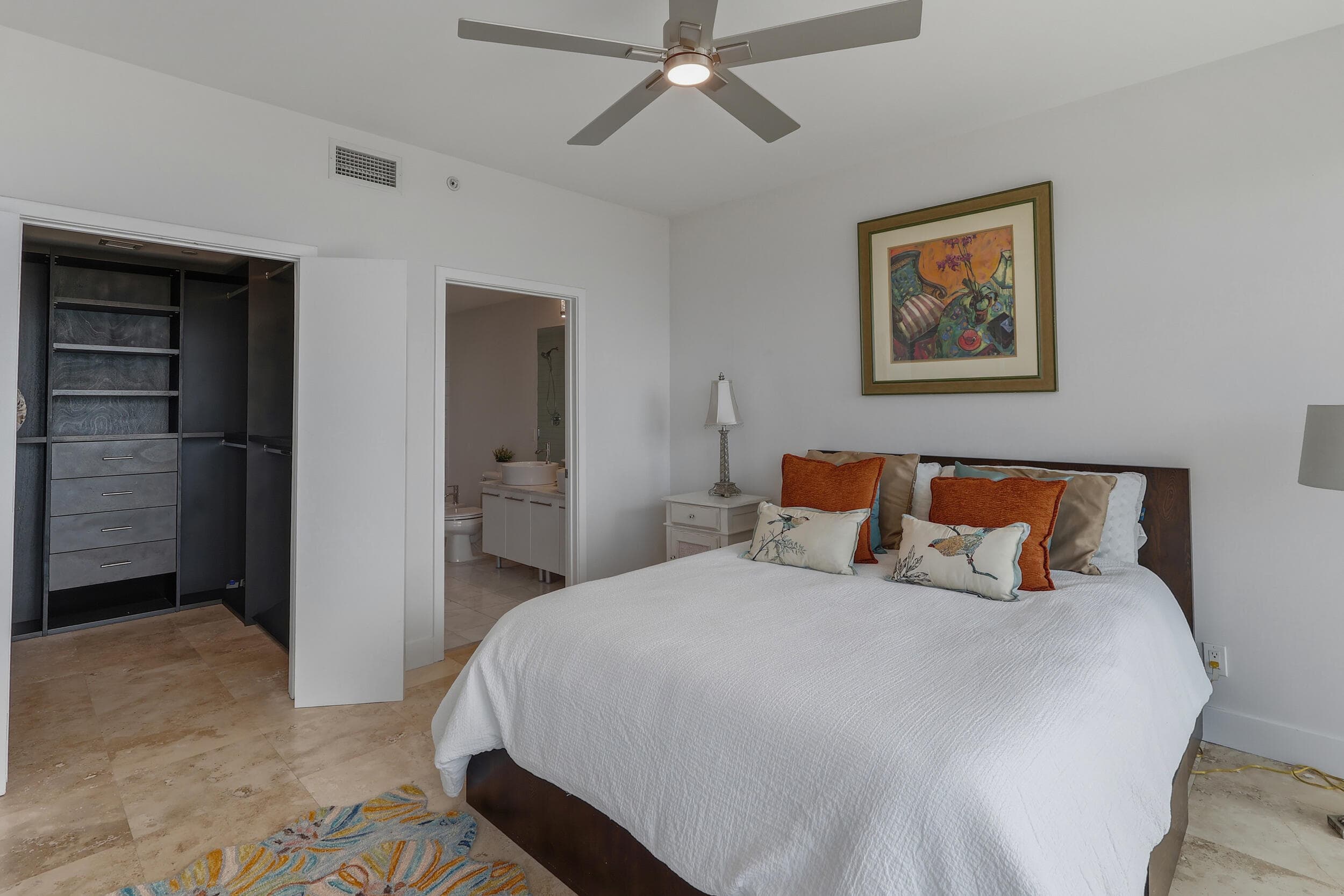 888 Biscayne Boulevard 3702, Miami, FL 33132 — photo 16 of 37