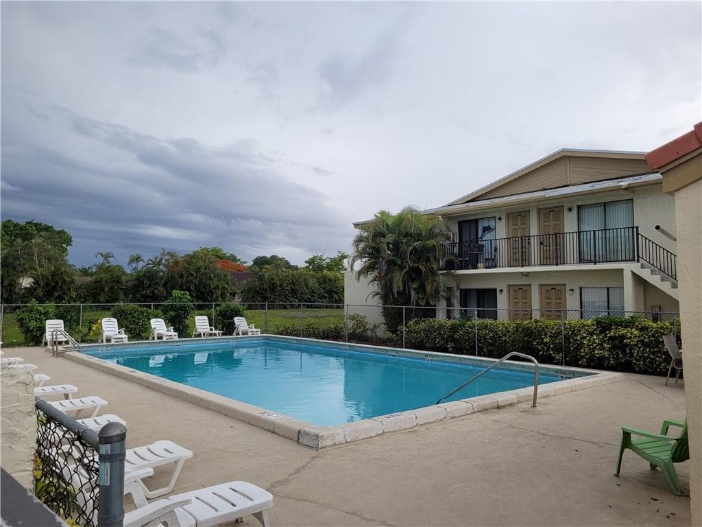 11096 Royal Palm Boulevard, Coral Springs, FL 33065 — photo 3 of 24