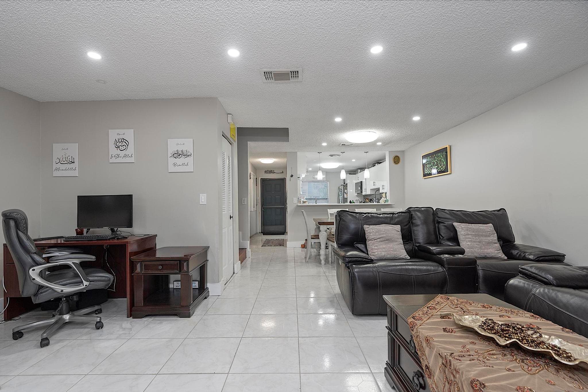 1177 NW 98th Terrace 132, Pembroke Pines, FL 33024 — photo 17 of 35