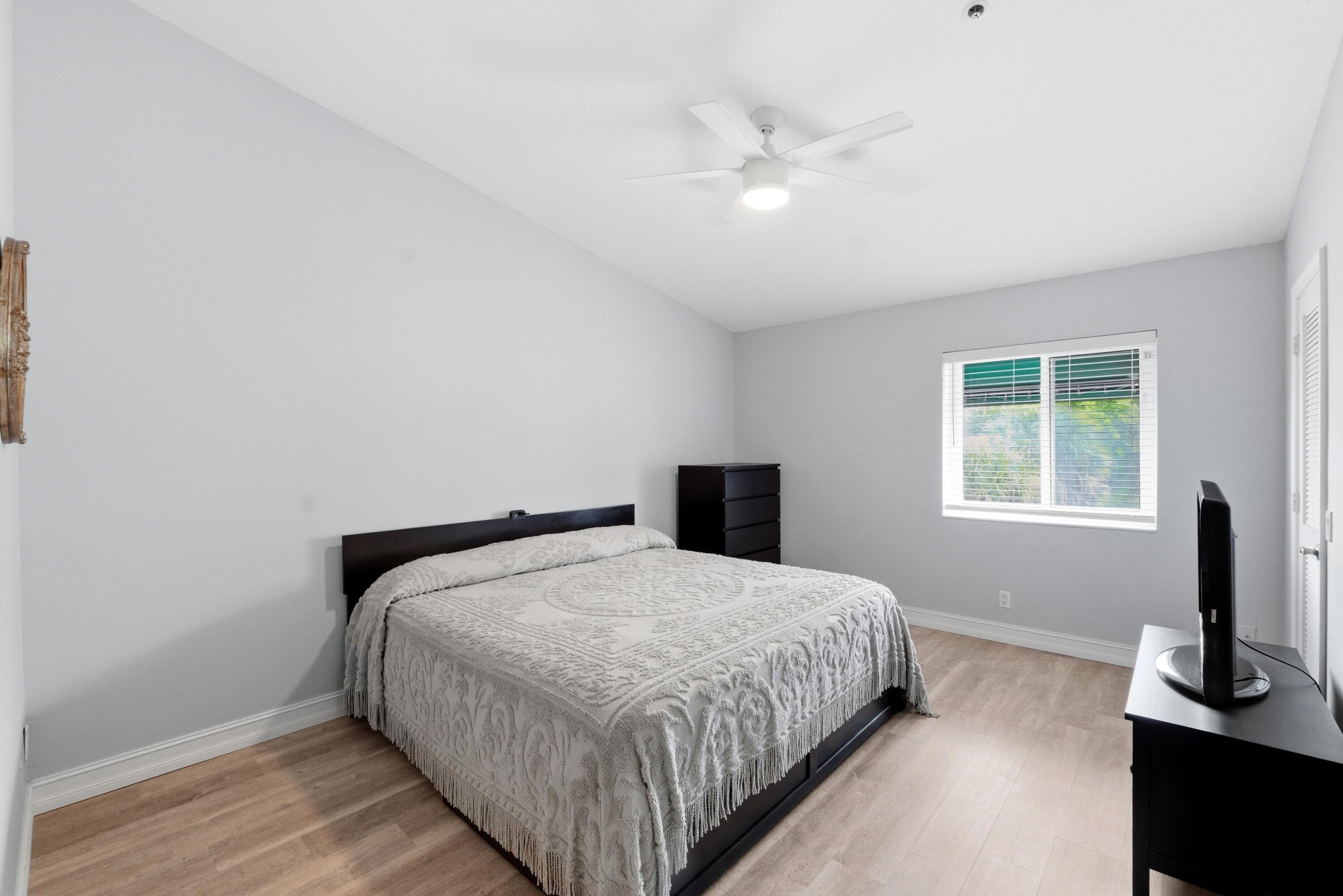 2445 NE 14th Street 5-509, Pompano Beach, FL 33062 — photo 19 of 27