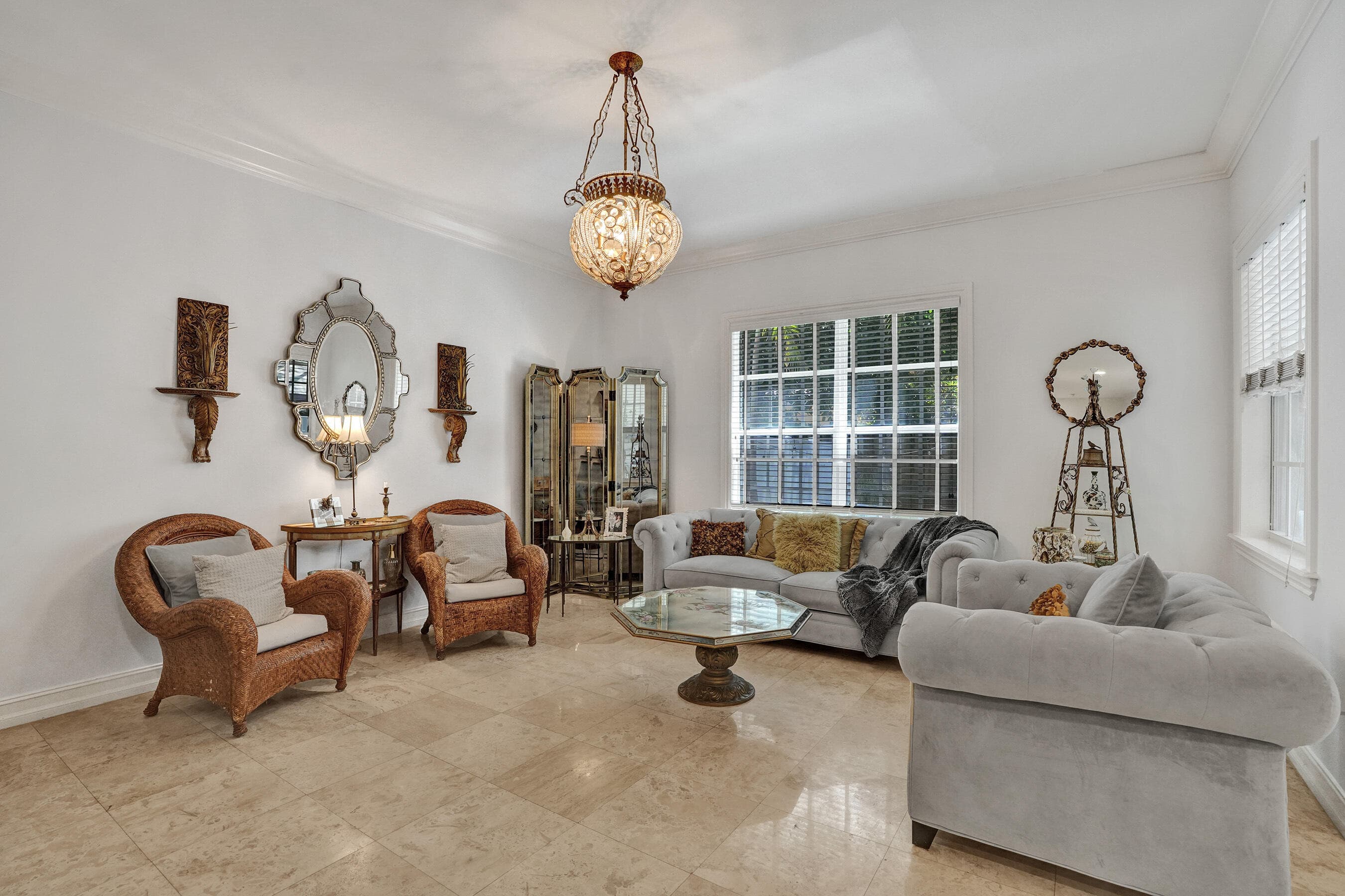 1127 N Victoria Park Road, Fort Lauderdale, FL 33304 — photo 12 of 45