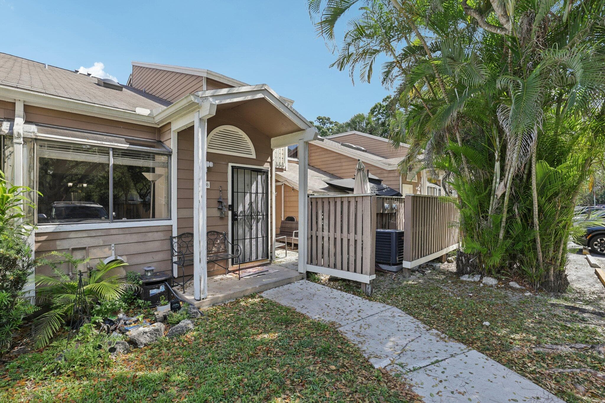 7208 Sportsmans Drive, North Lauderdale, FL 33068 — photo 4 of 29