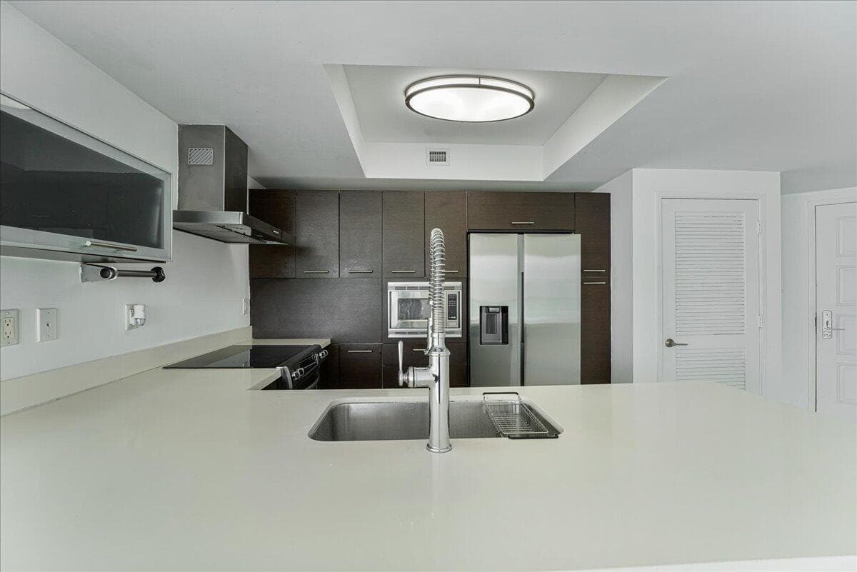 200 Sunny Isles Boulevard 2-1701, Sunny Isles Beach, FL 33160 — photo 6 of 25