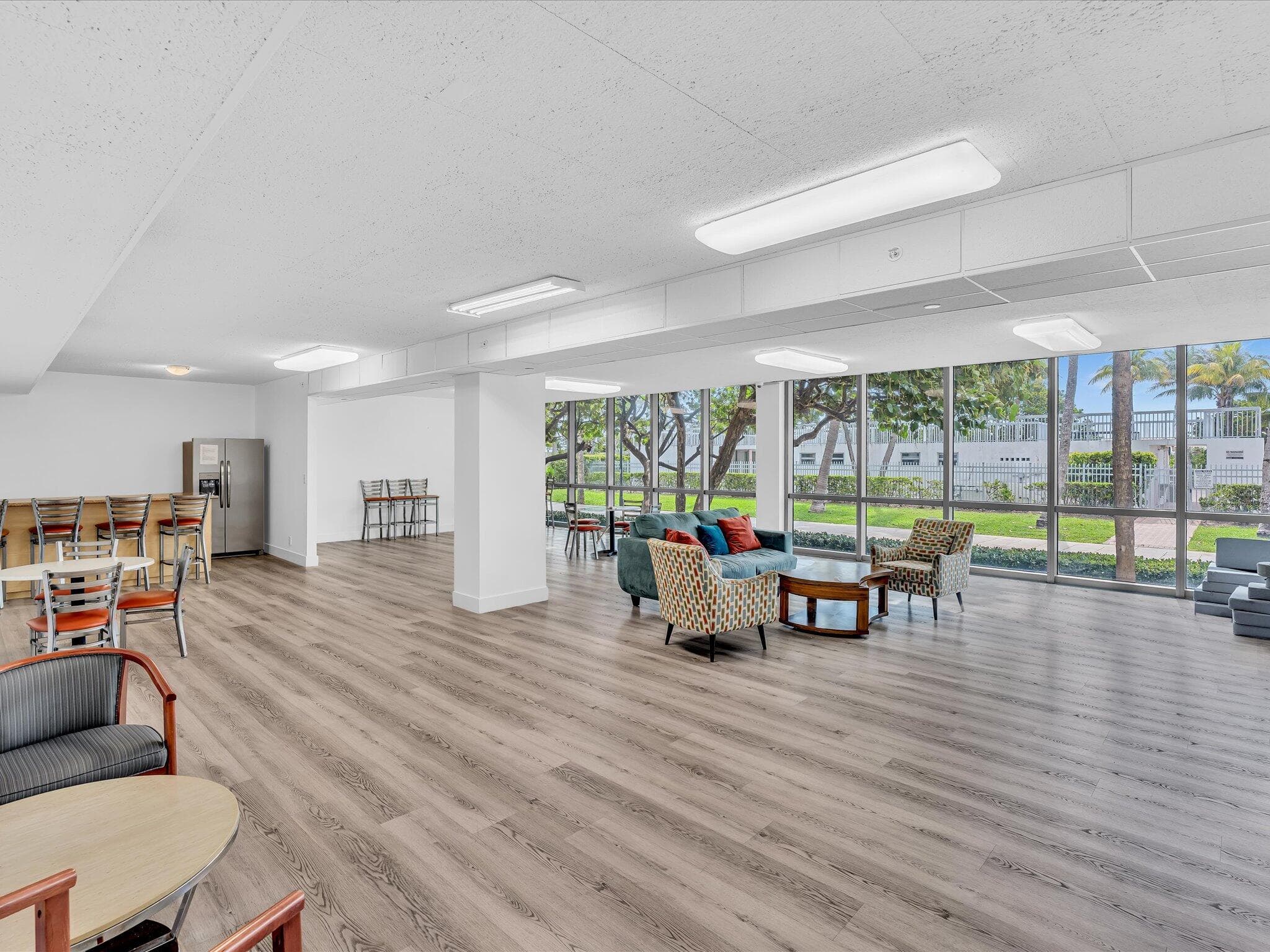 2655 Collins Avenue Unit 1710, Miami Beach, FL 33140 — photo 37 of 54