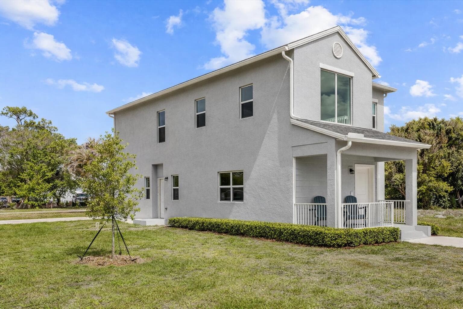 2575 SE Bonita Street, Stuart, FL 34997 — photo 1 of 17