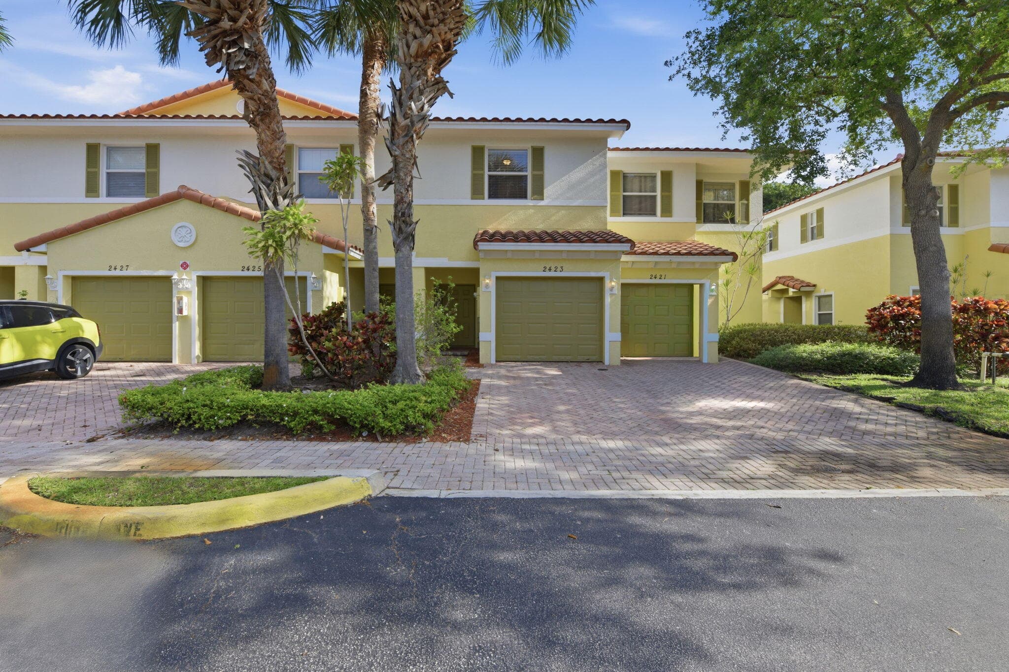 2423 NW 31st Court, Oakland Park, FL 33309 — photo 1 of 39