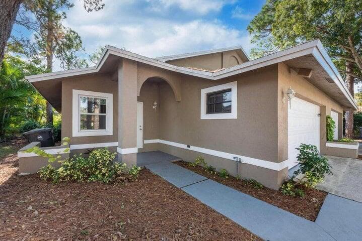 1029 Staghorn Street, Wellington, FL 33414 — photo 2 of 31